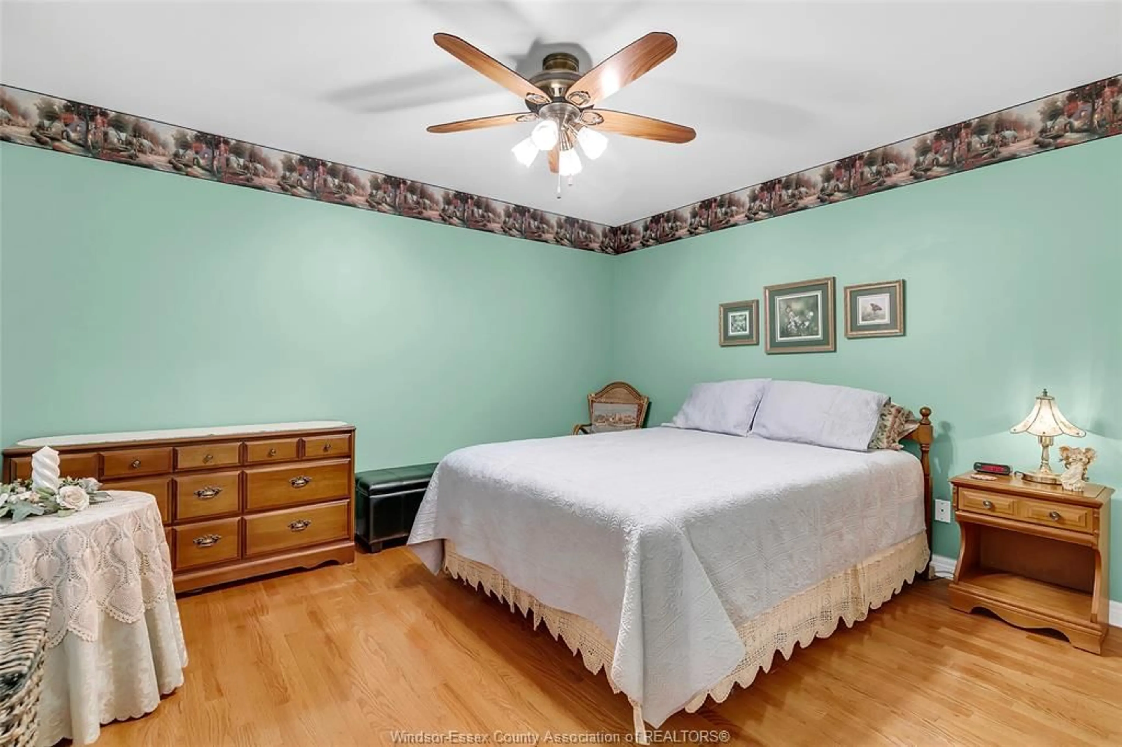 Bedroom with bed, wood/laminate floor for 1385 IMPERIAL Cres, Windsor Ontario N9G 2T6