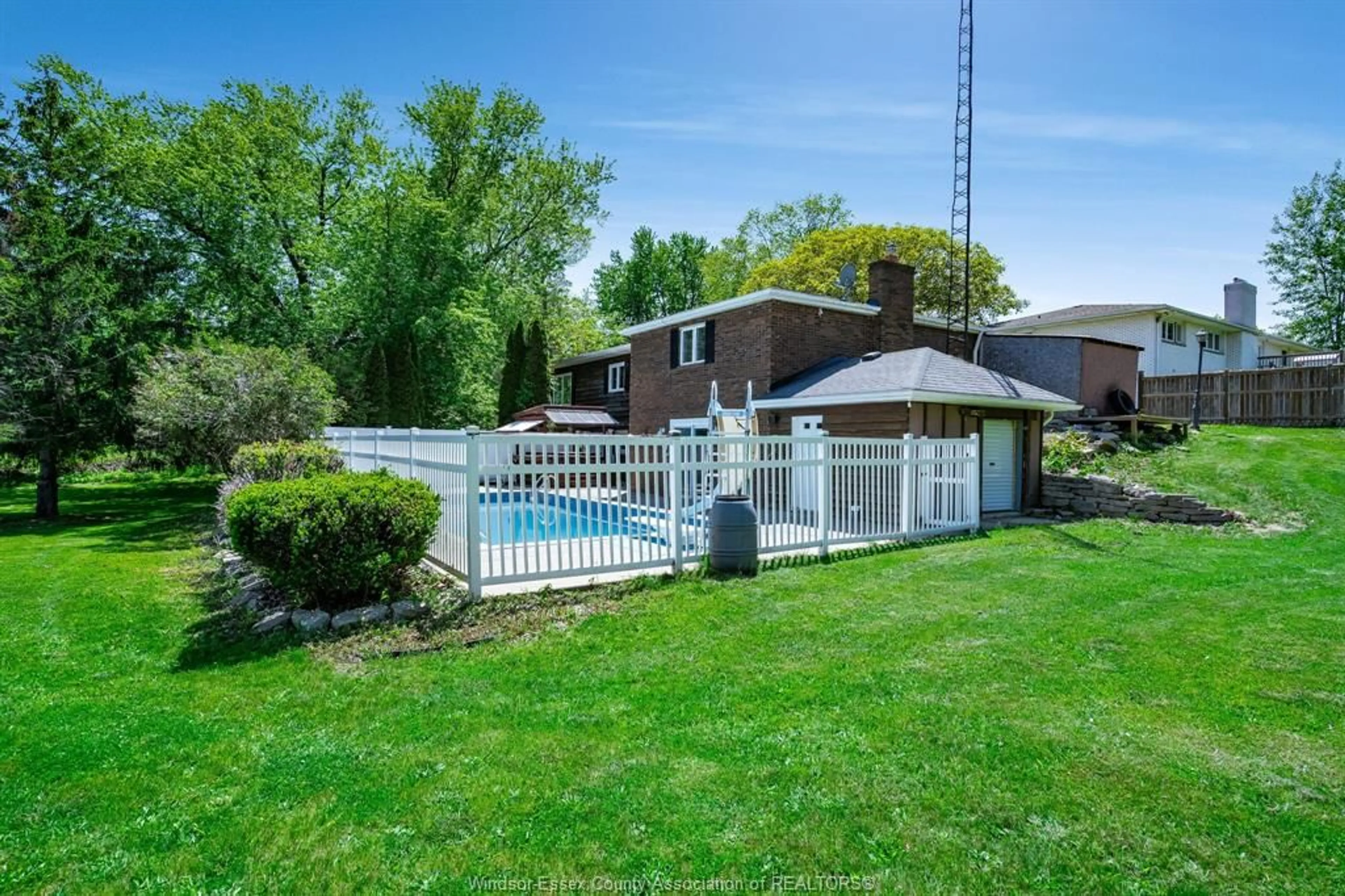A pic from outside/outdoor area/front of a property/back of a property/a pic from drone, water/lake/river/ocean view for 1838 Seacliff Dr, Kingsville Ontario N9Y 2M6