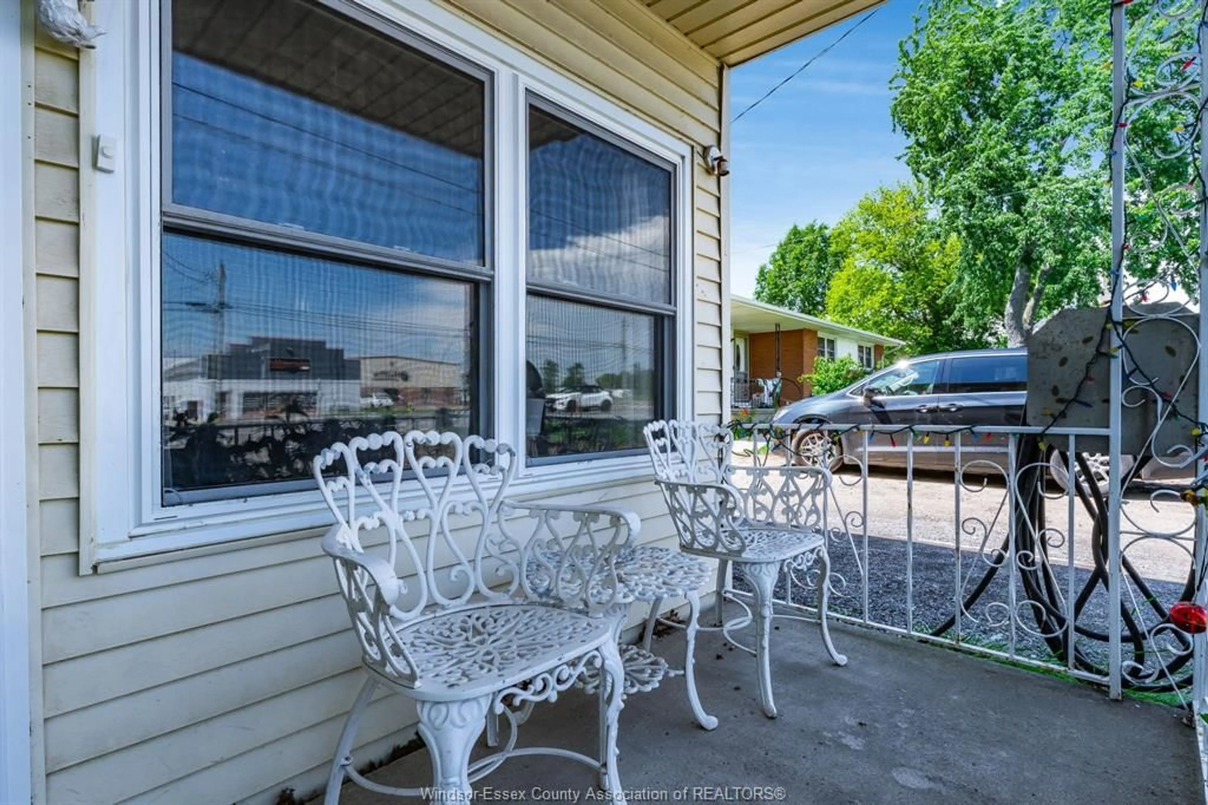 Patio, street for 513 Highway 77, Leamington Ontario N8H 3V8