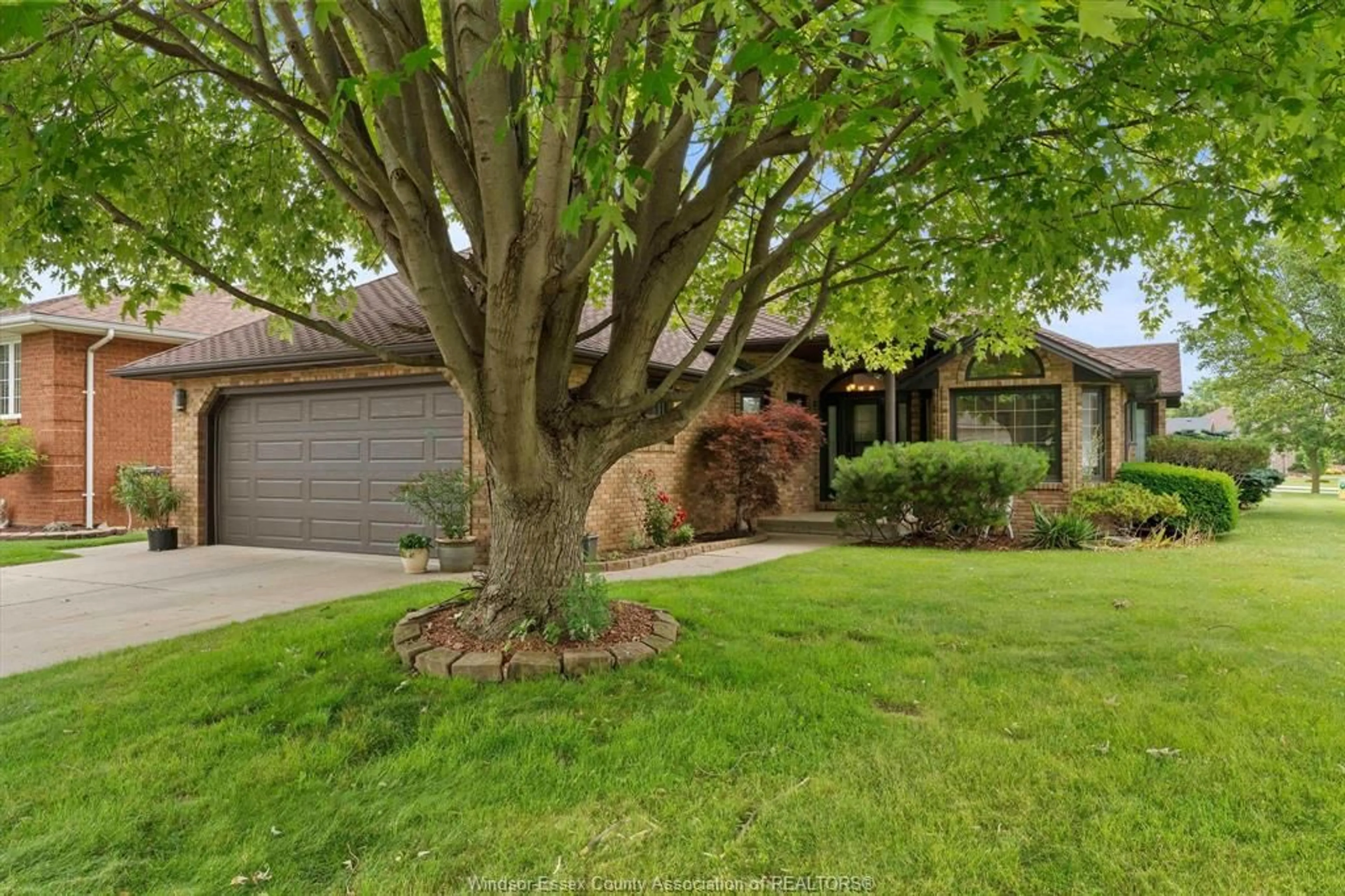 Home with brick exterior material, street for 44 WORCHESTER, Leamington Ontario N8H 5C1