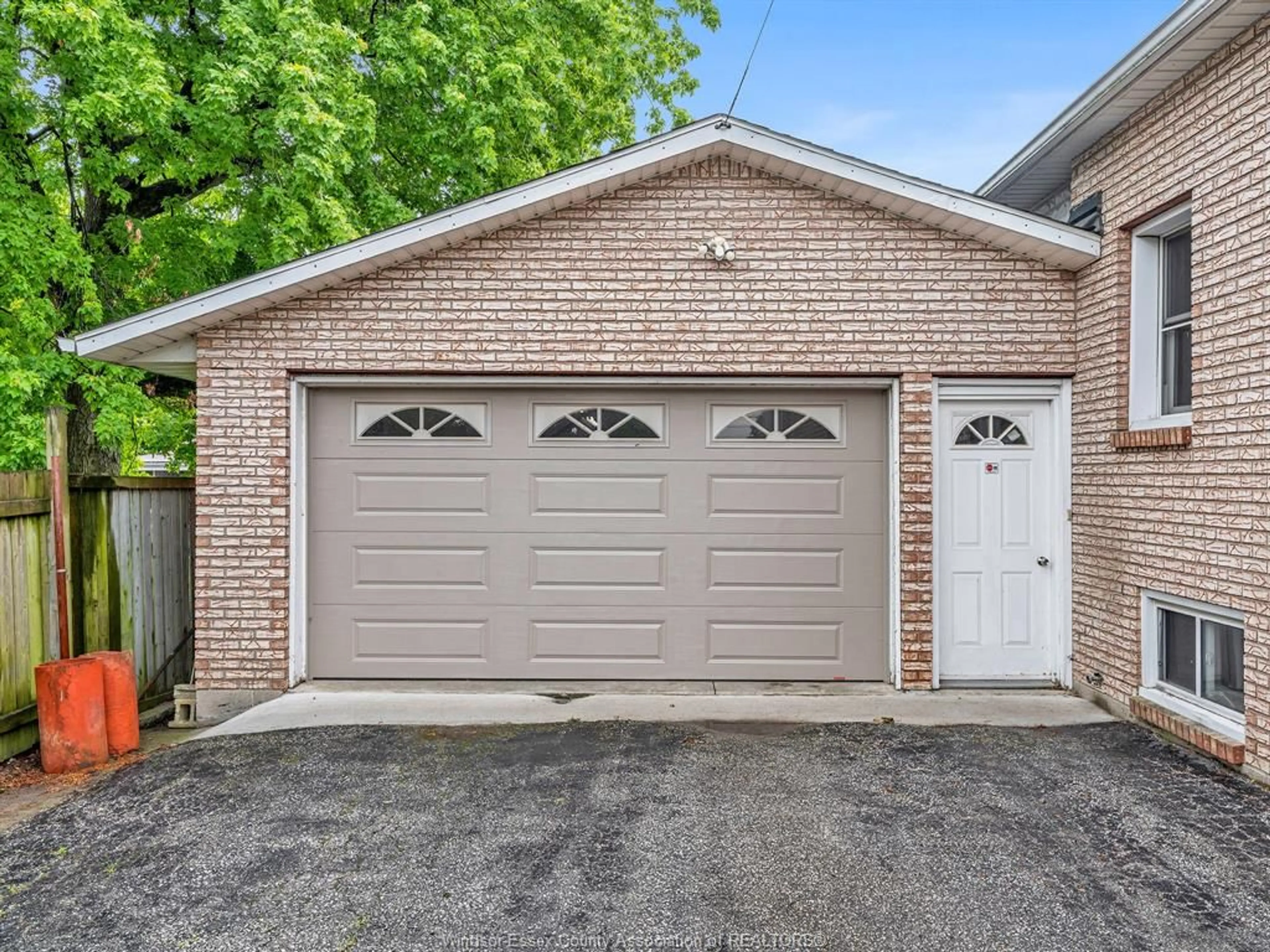 Home with brick exterior material, street for 534 MERSEA 3 Rd, Leamington Ontario N8H 3V5