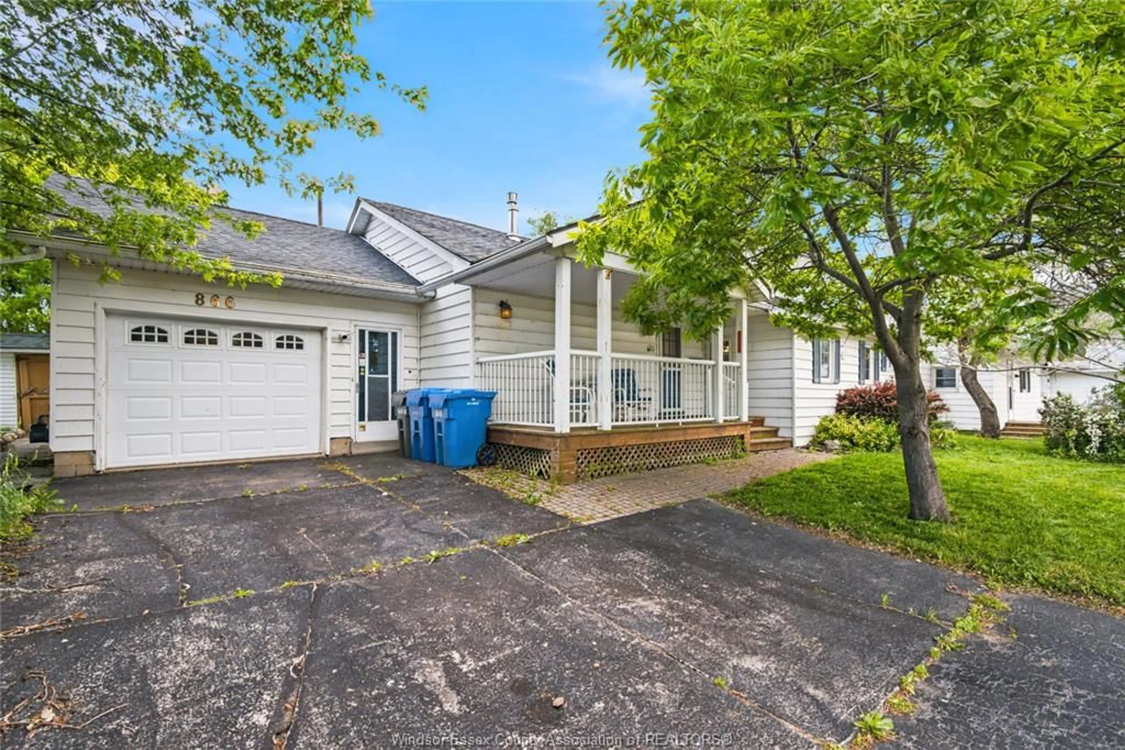 Unknown for 866 POINT PELEE Dr, Leamington Ontario N8H 3V4