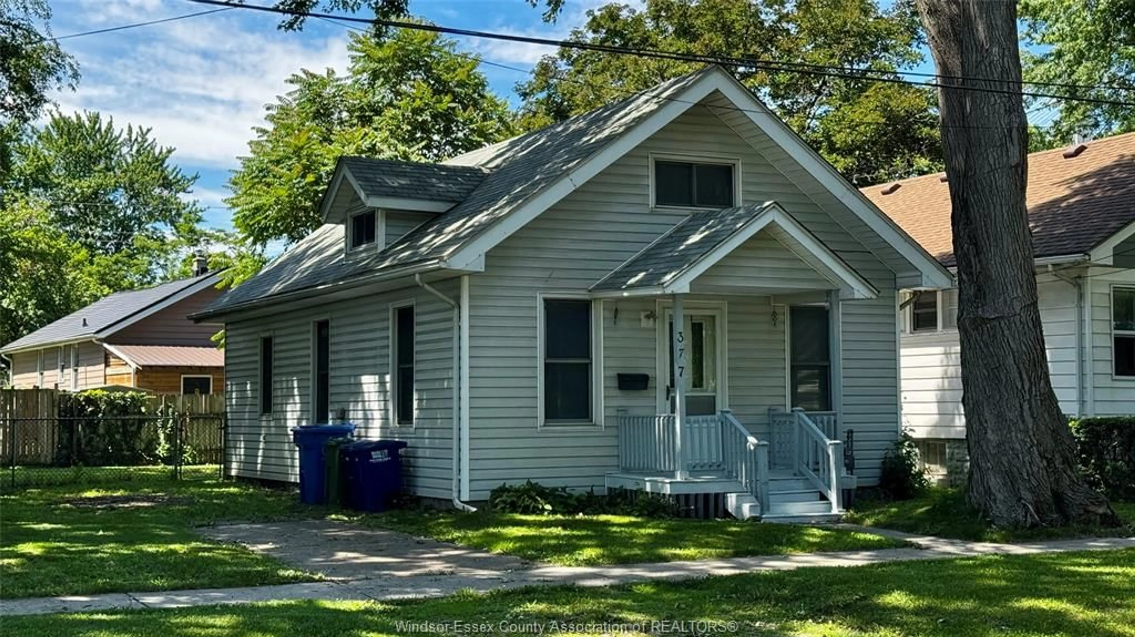Home with vinyl exterior material, street for 377 CHAPPELL, Windsor Ontario N9C 3C6