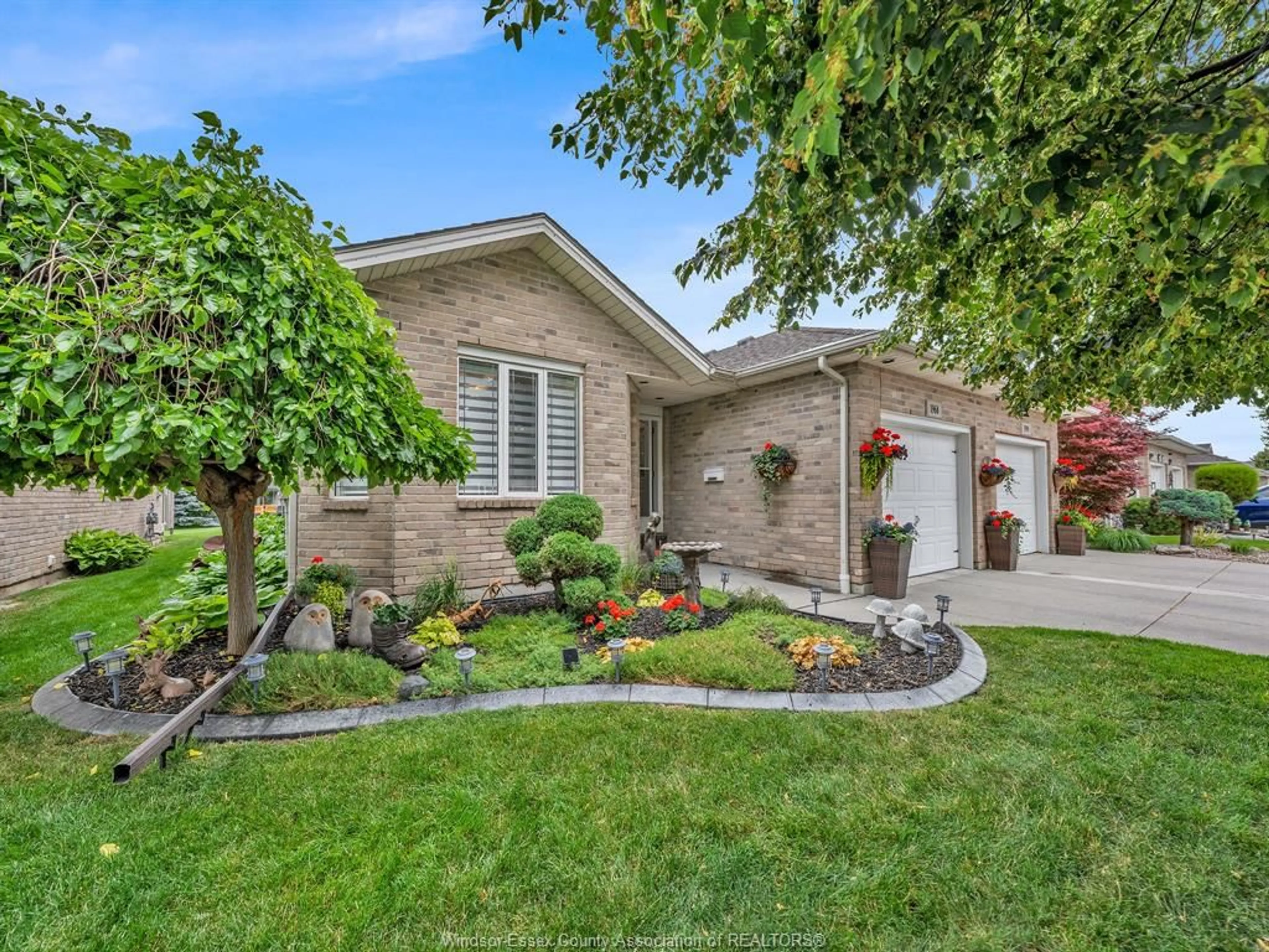 Home with brick exterior material, street for 1968 CLOVER Ave, Windsor Ontario N8P 1W6