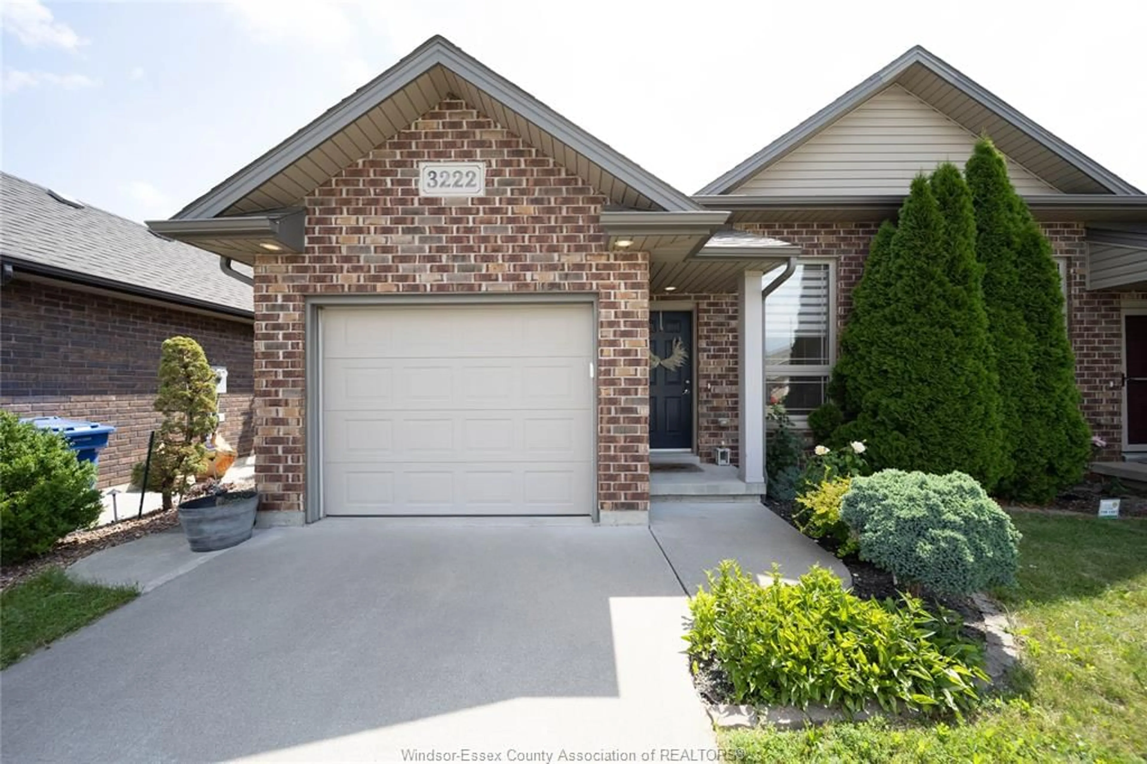 Home with brick exterior material, street for 3222 SEVILLE Ave, Windsor Ontario N8N 0A4