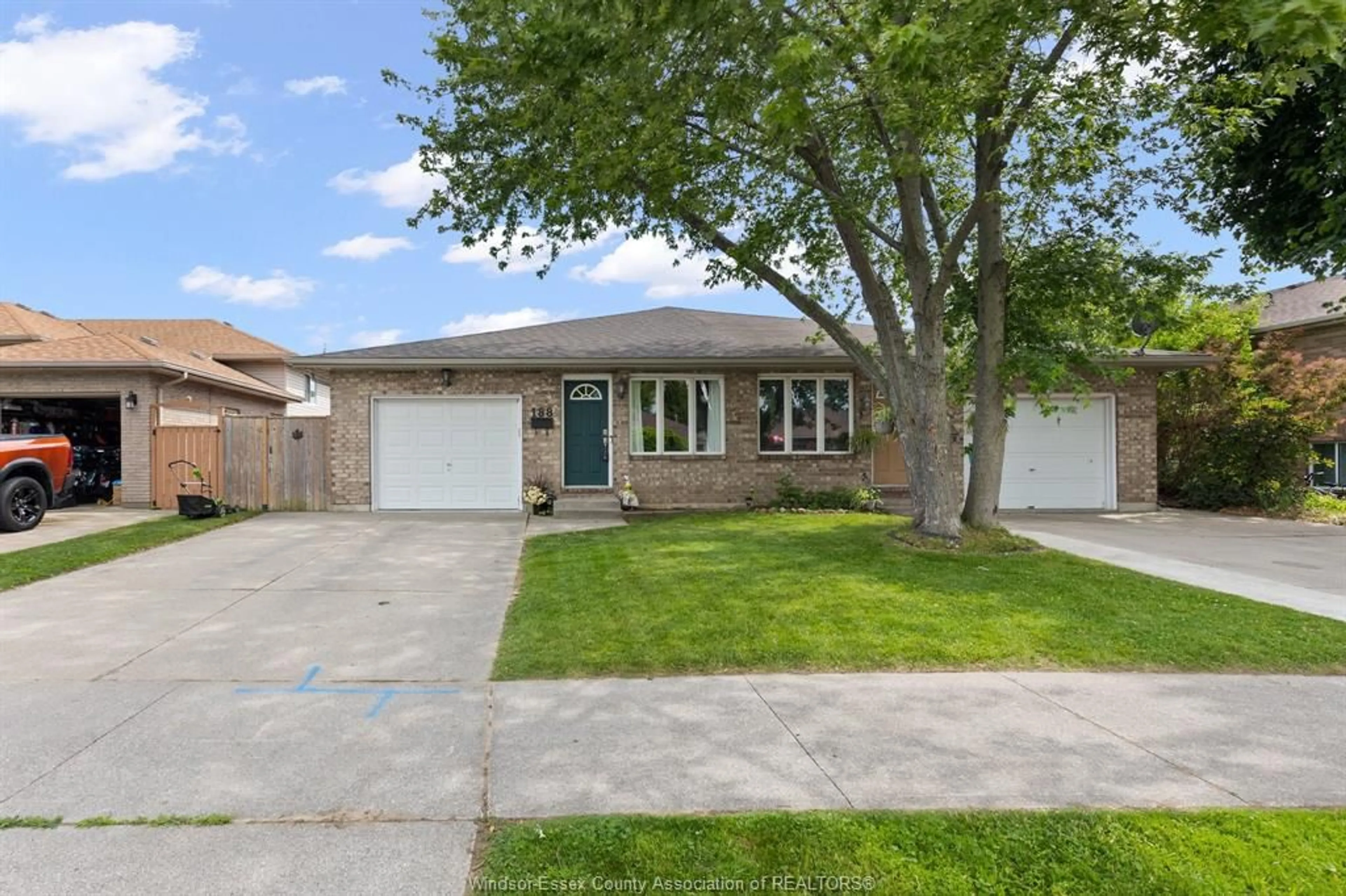 Unknown for 188 MARLBOROUGH St, Leamington Ontario N8H 5G3