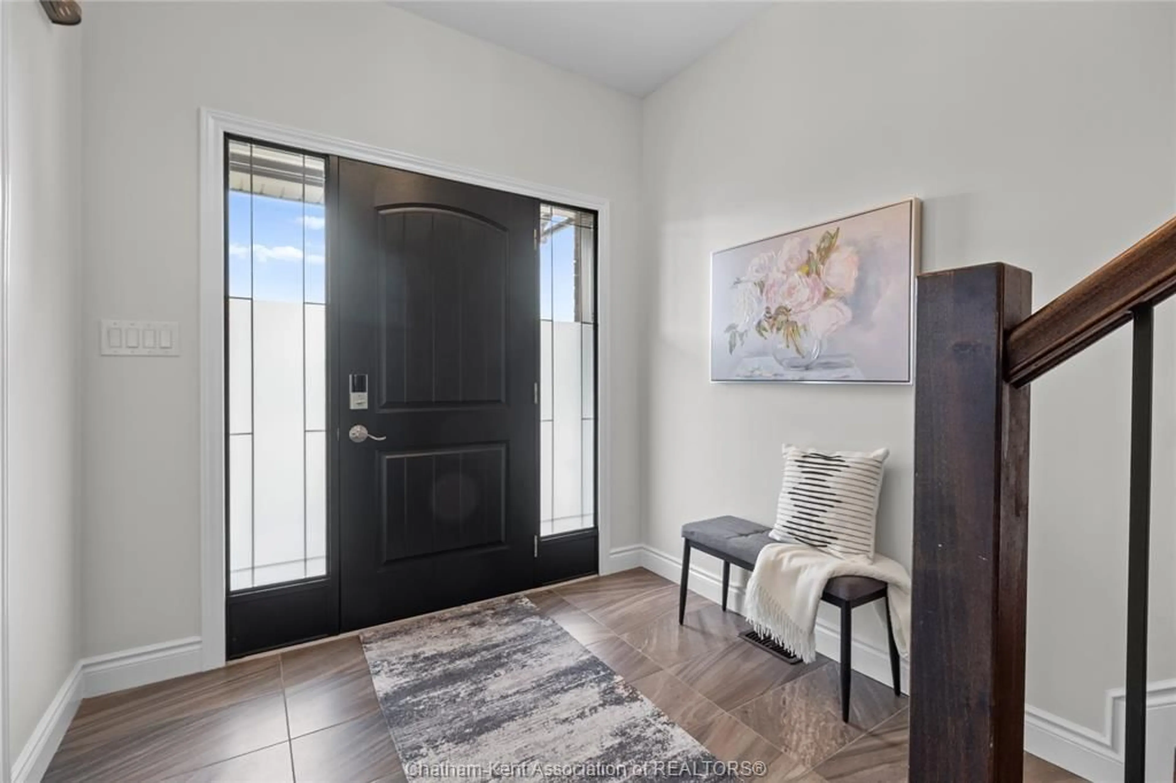 Indoor entryway for 125 Morning Glory Lane, Chatham Ontario N7L 5S5