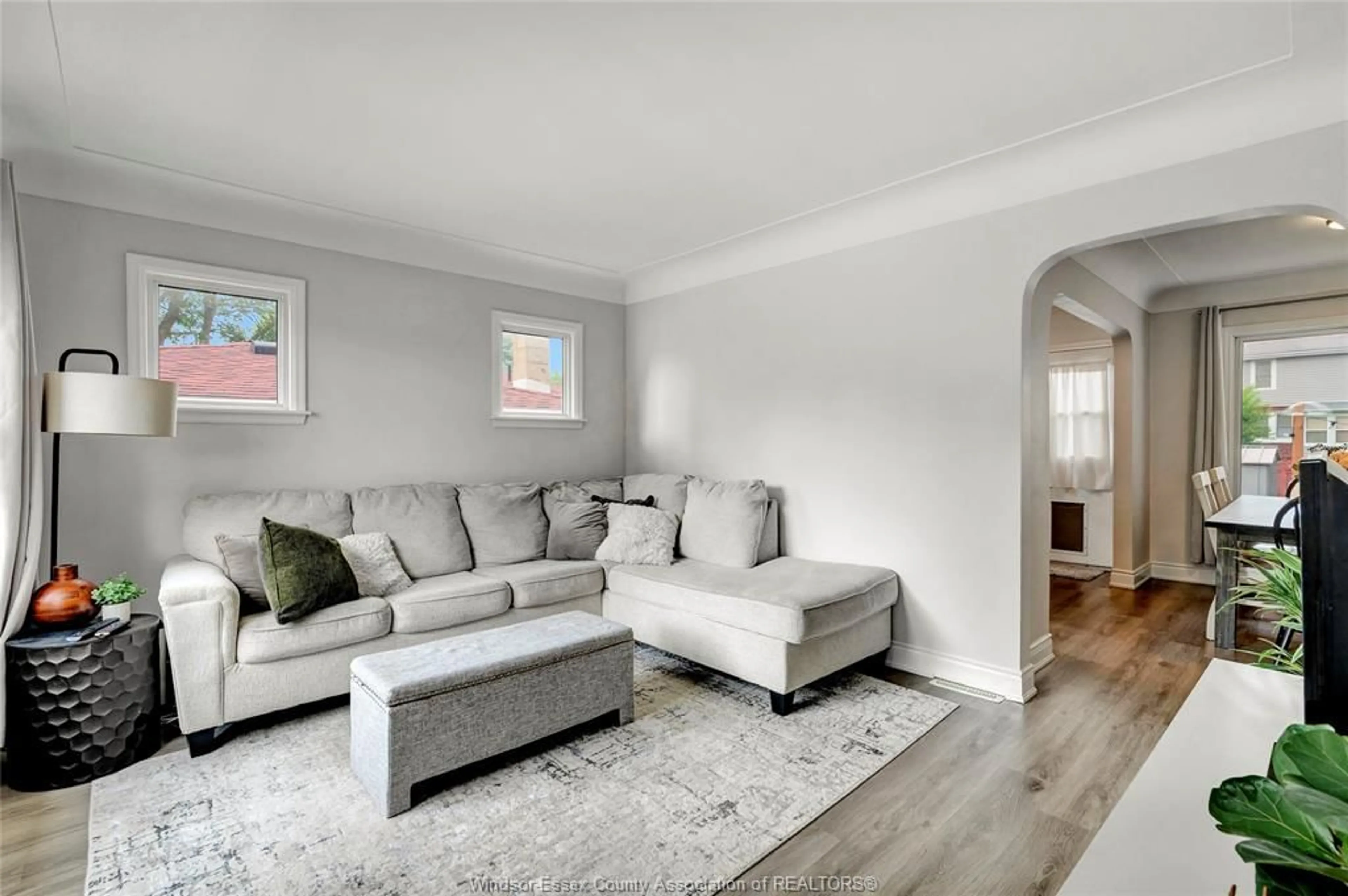 Living room with furniture, unknown for 1987 OLIVE Rd, Windsor Ontario N8T 1R4