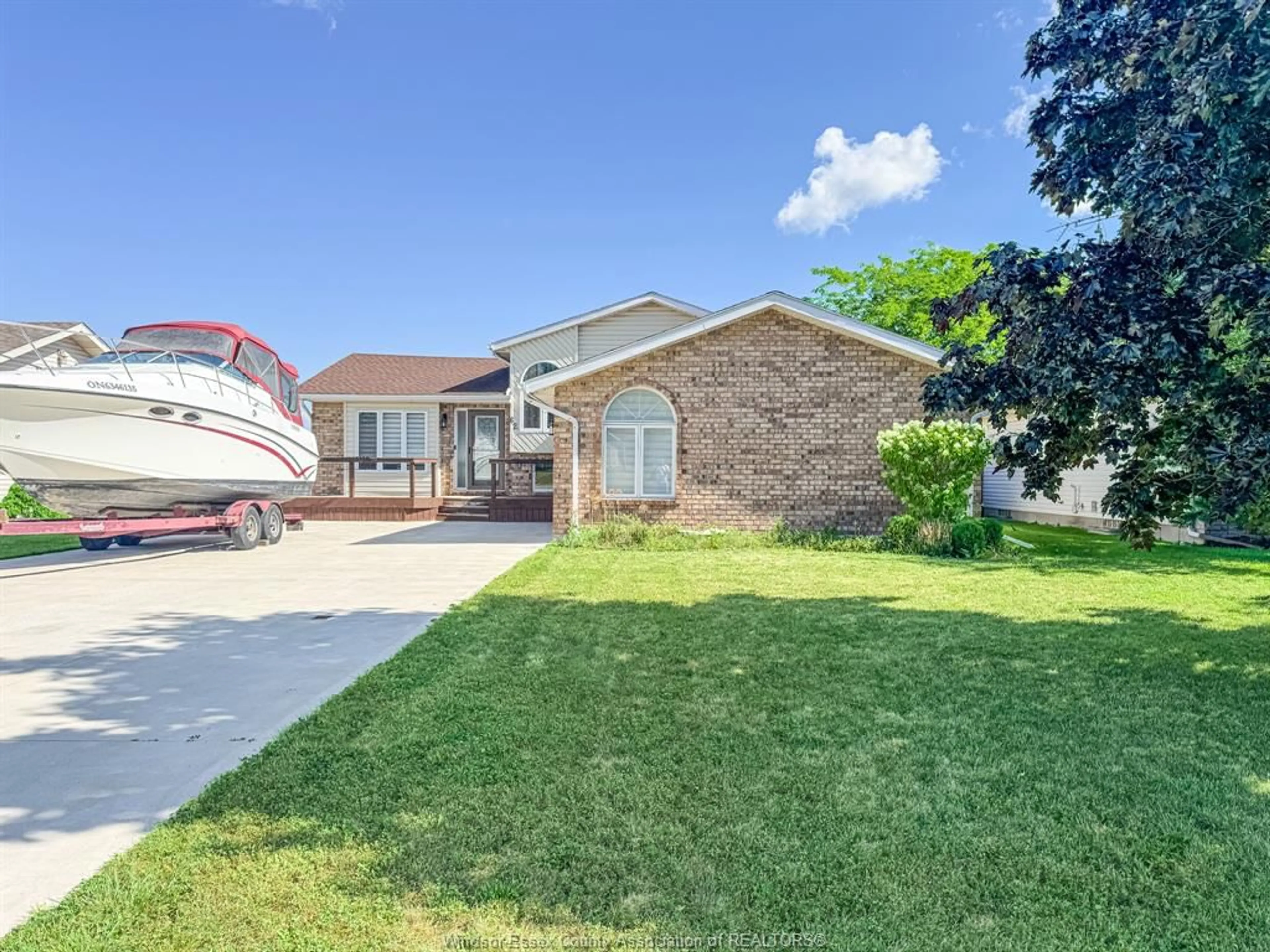 Unknown for 62 TOWNSVIEW ST, Essex Ontario N8M 3E3