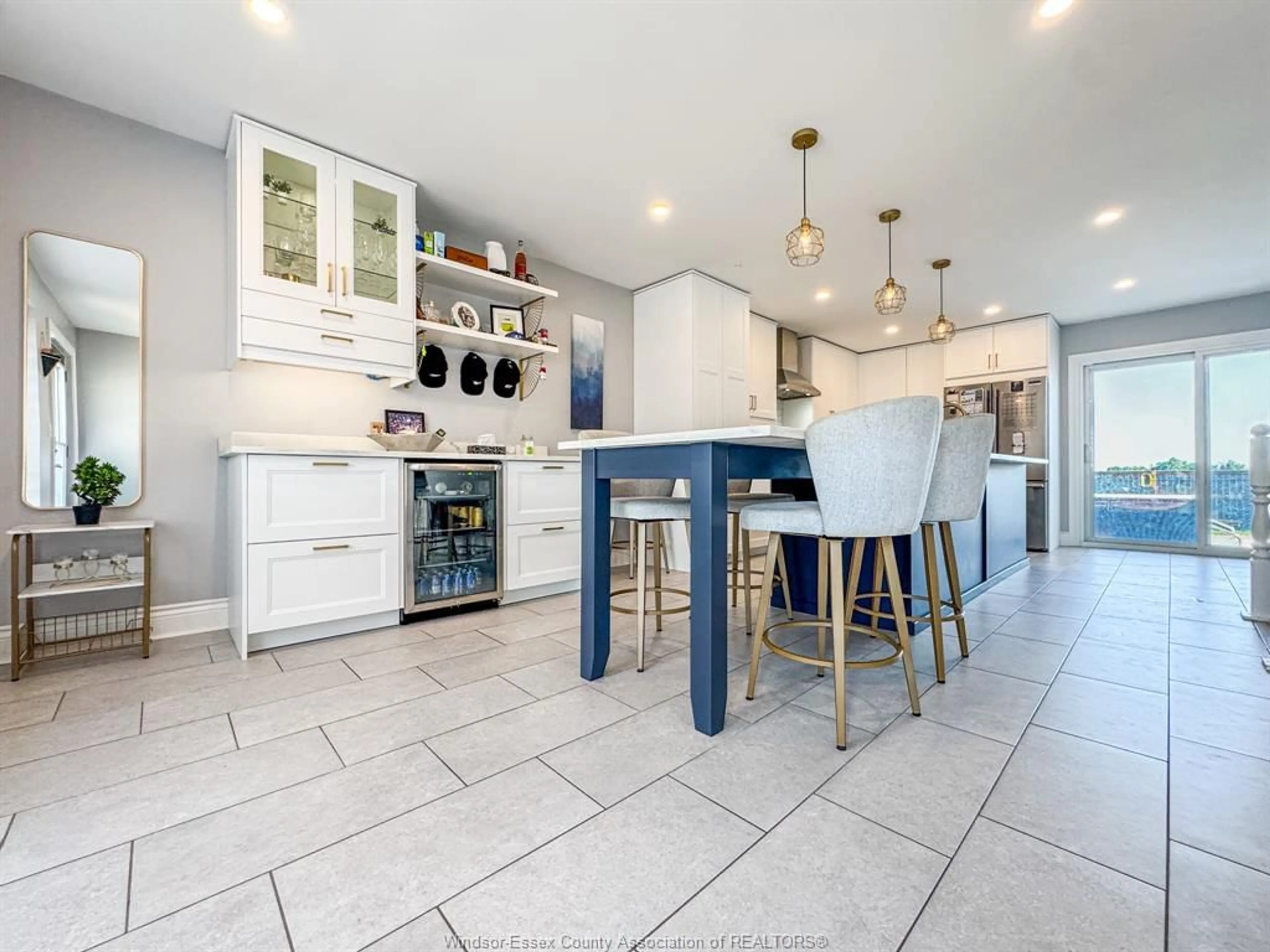 Patio, water/lake/river/ocean view for 62 TOWNSVIEW ST, Essex Ontario N8M 3E3