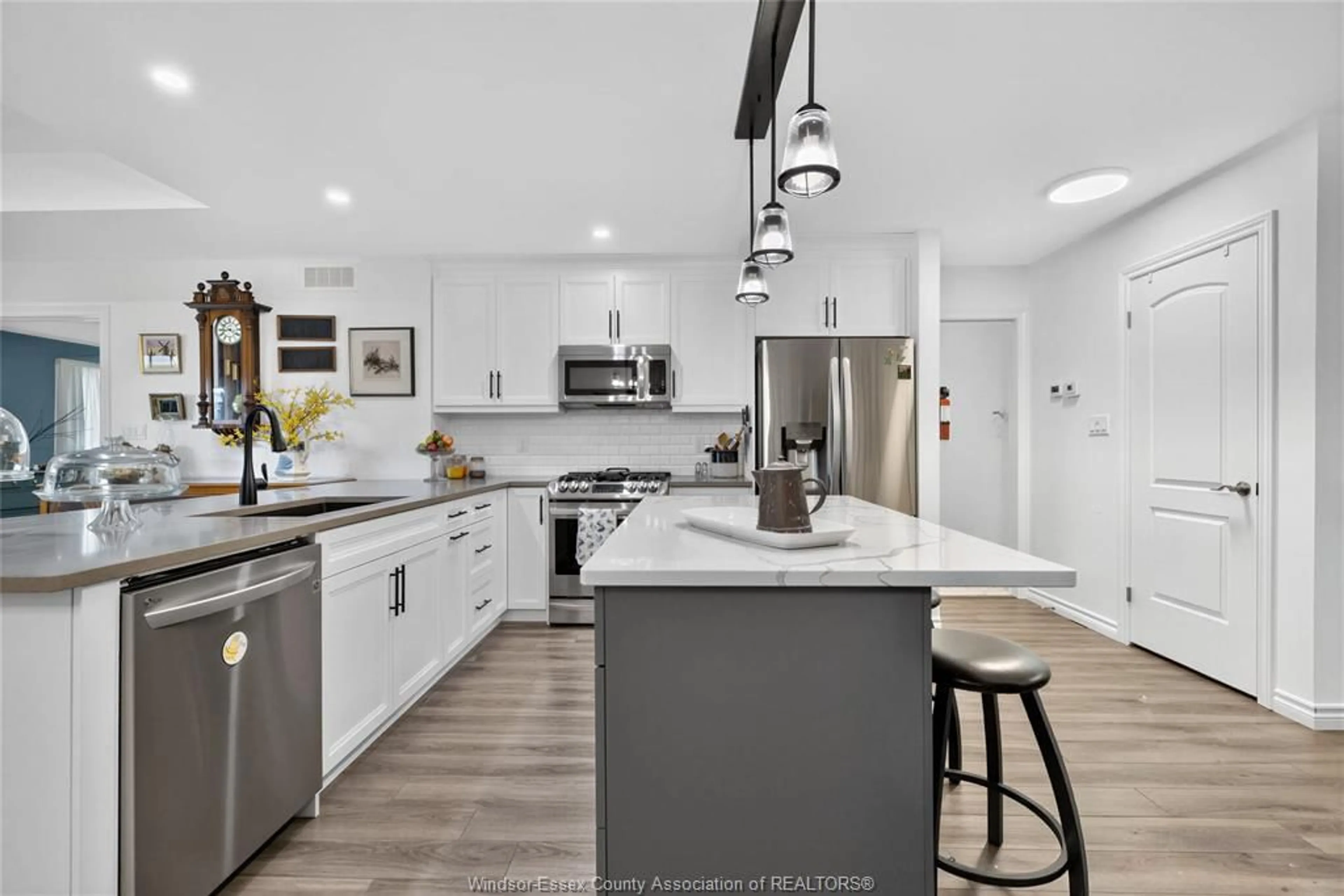 Open concept kitchen, ceramic/tile floor for 1175 Copeland, Windsor Ontario N8P 0C6