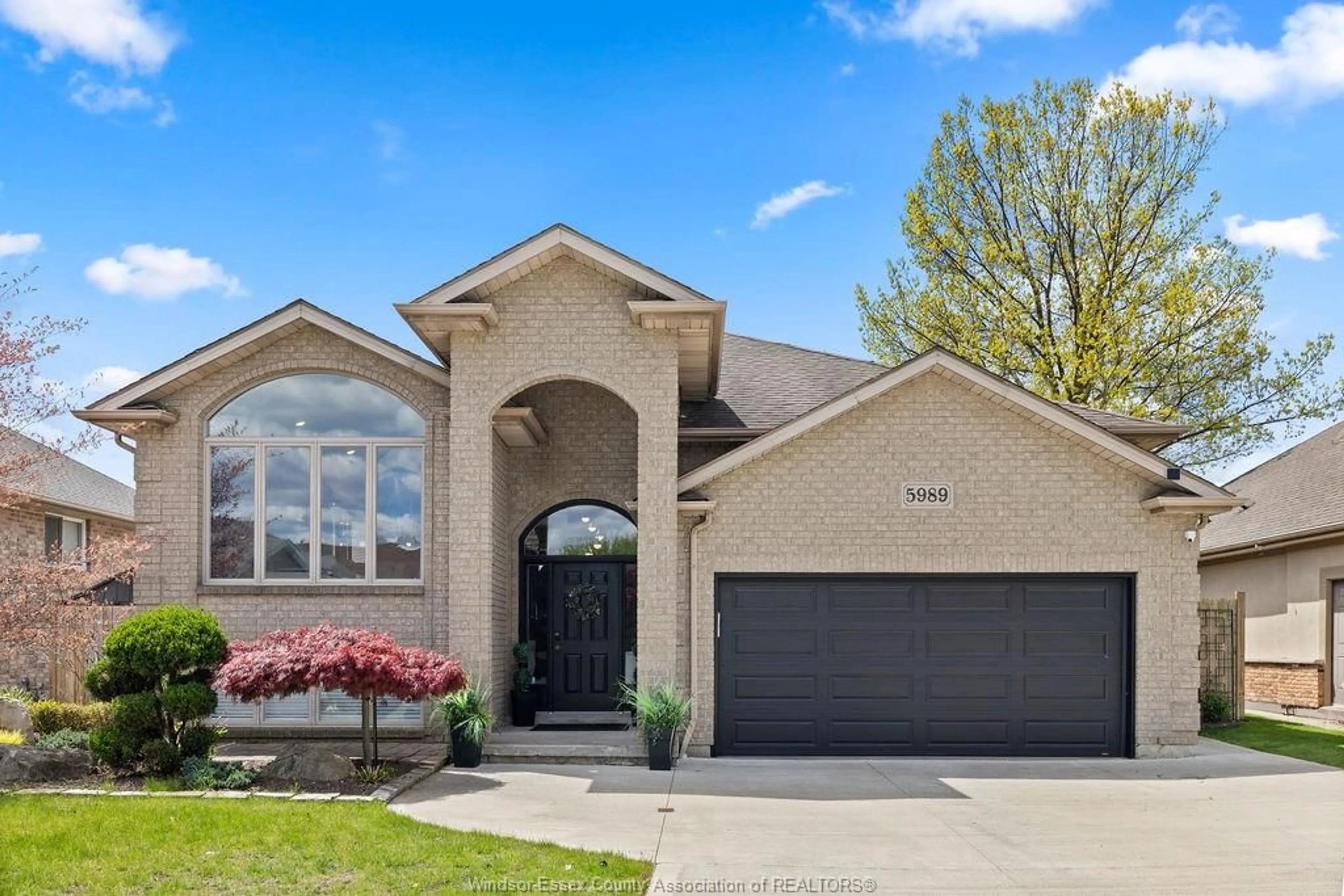 Home with brick exterior material, street for 5989 ROSEWOOD Cres, LaSalle Ontario N9J 3L7
