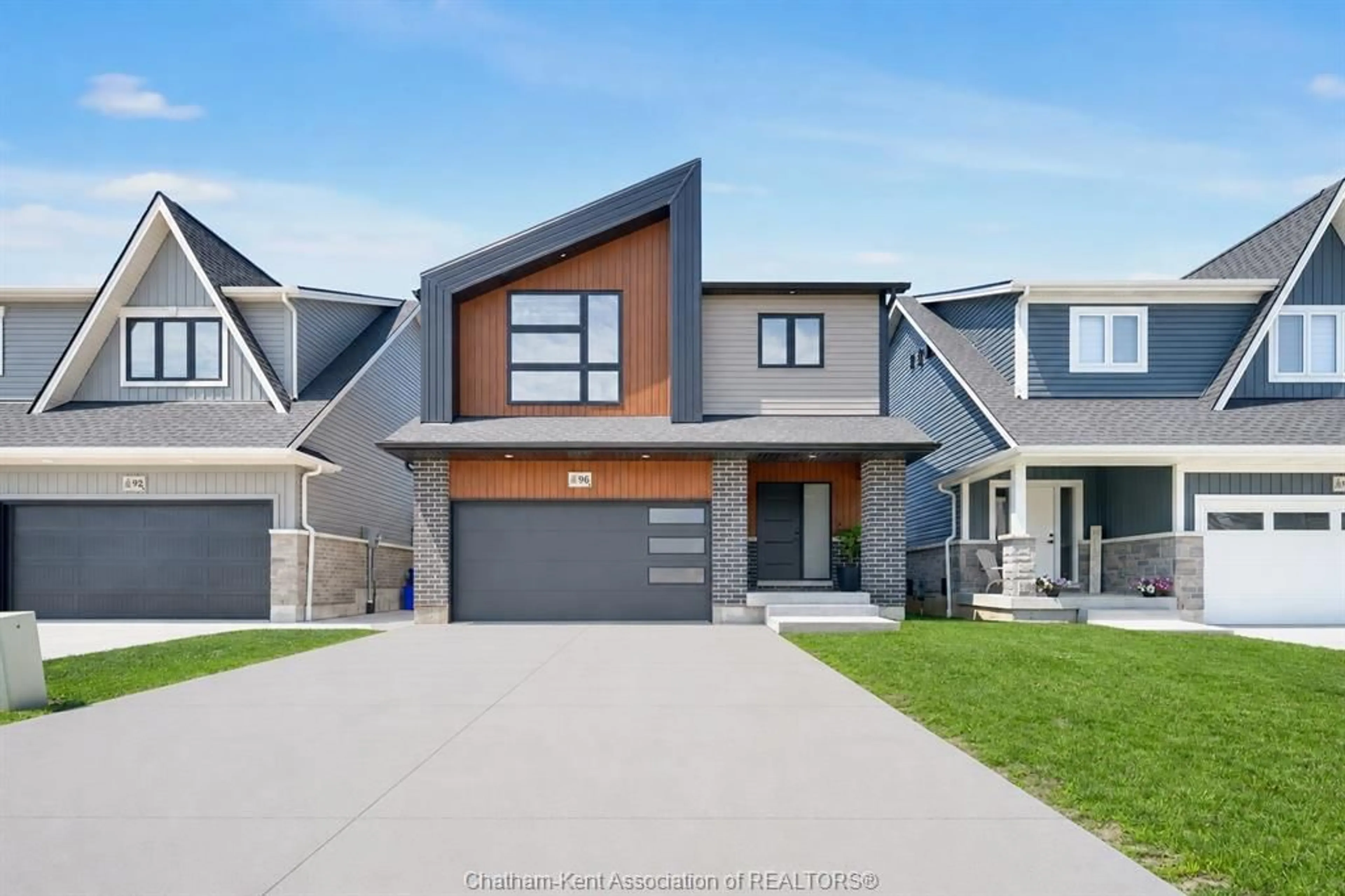 Home with brick exterior material, street for 96 Cabot Trail, Chatham Ontario N7L 0G5