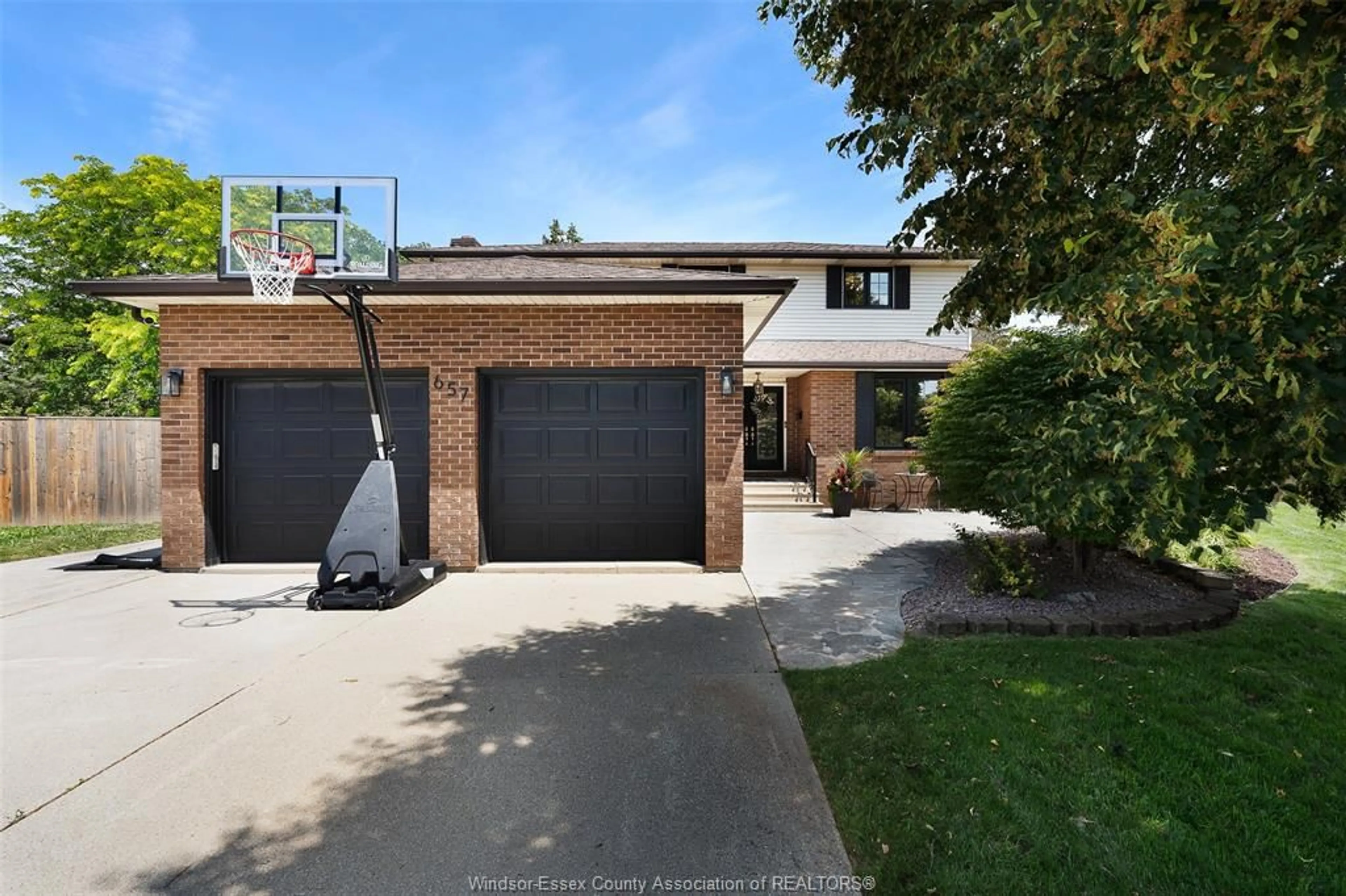 Home with brick exterior material, street for 657 DRESDEN Pl, Tecumseh Ontario N8N 4B7