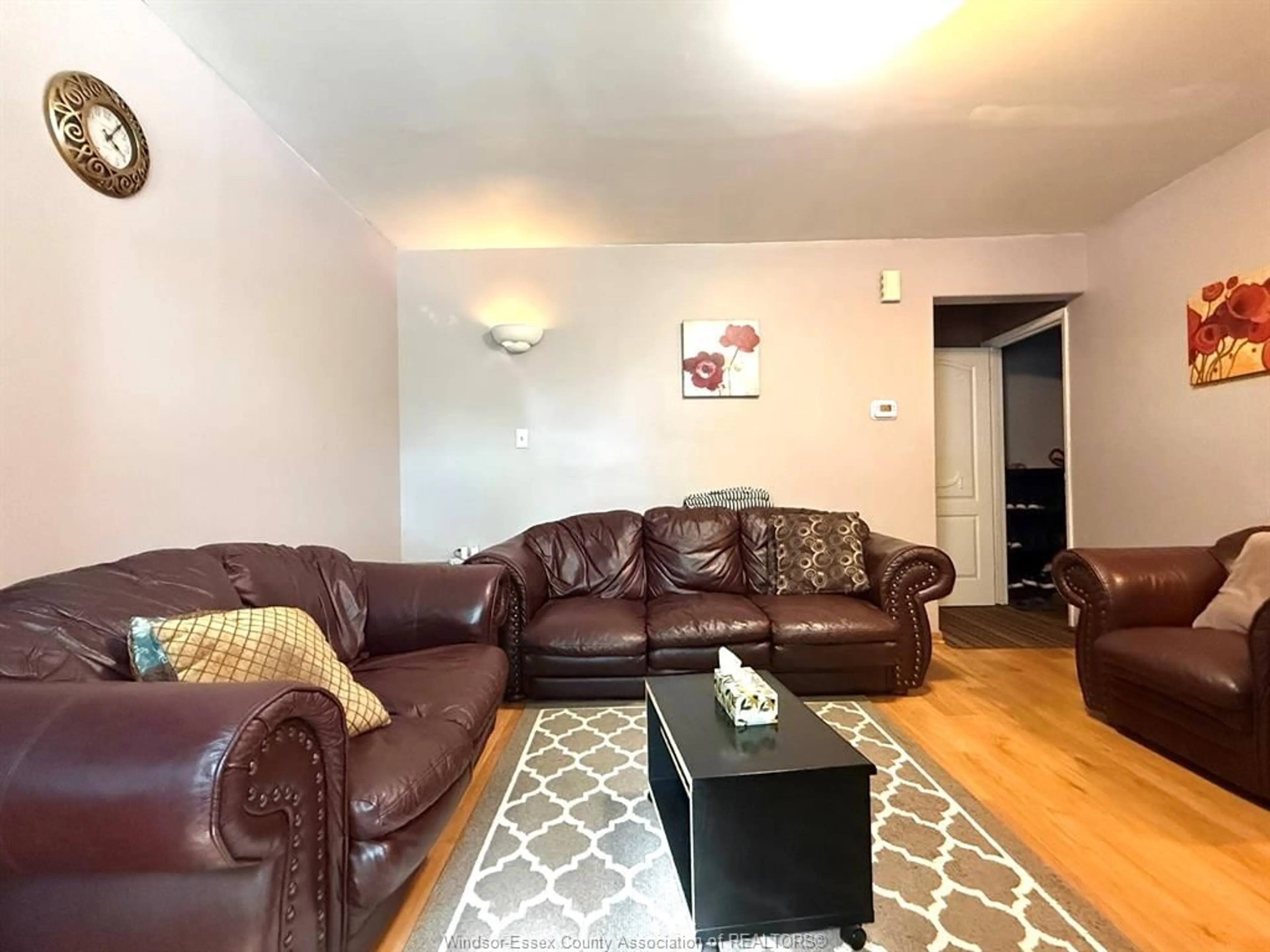 Living room with furniture, unknown for 1566 CURRY Ave, Windsor Ontario N9B 3P1