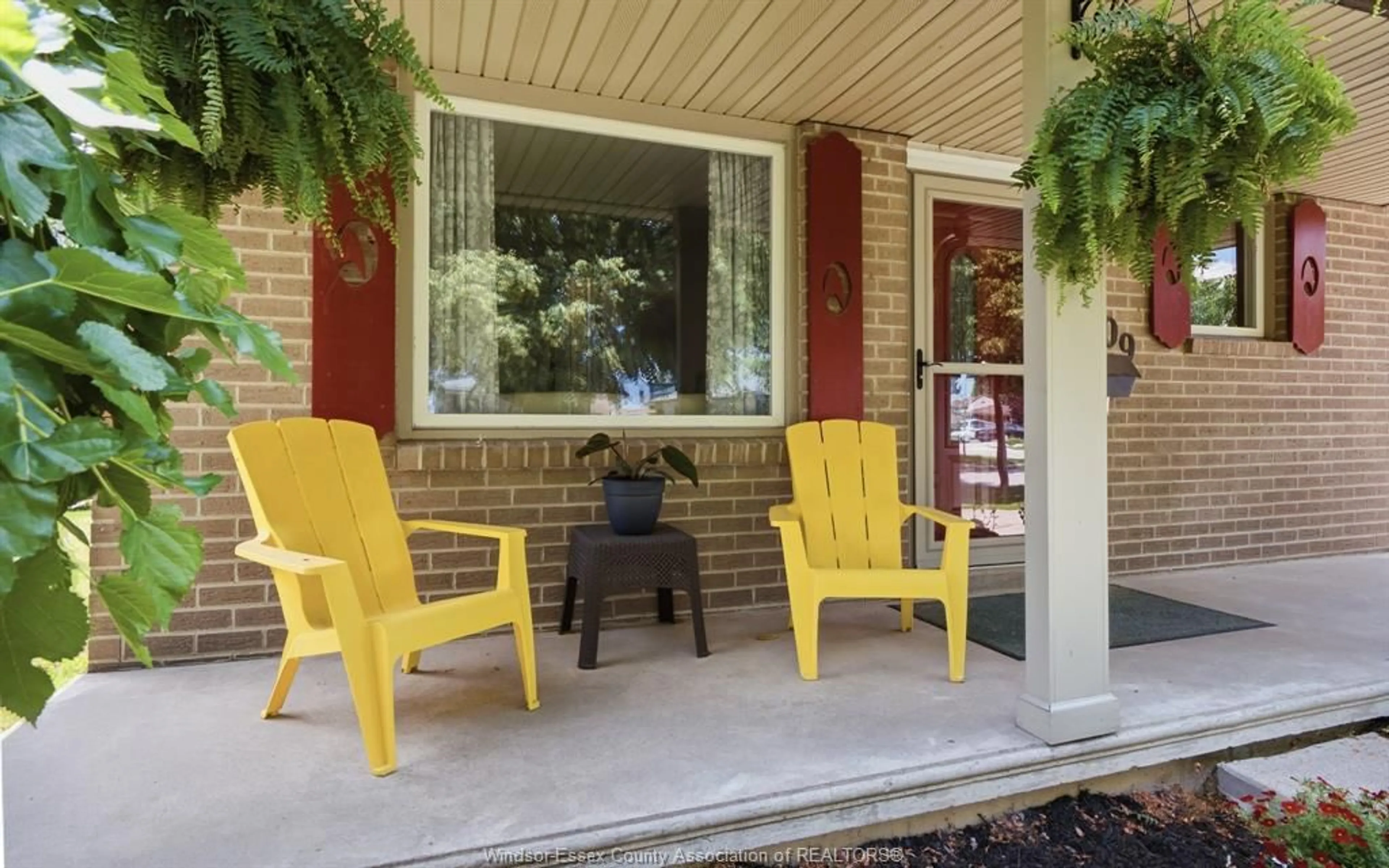 Patio, street for 2509 ELLROSE, Windsor Ontario N8W 5E8
