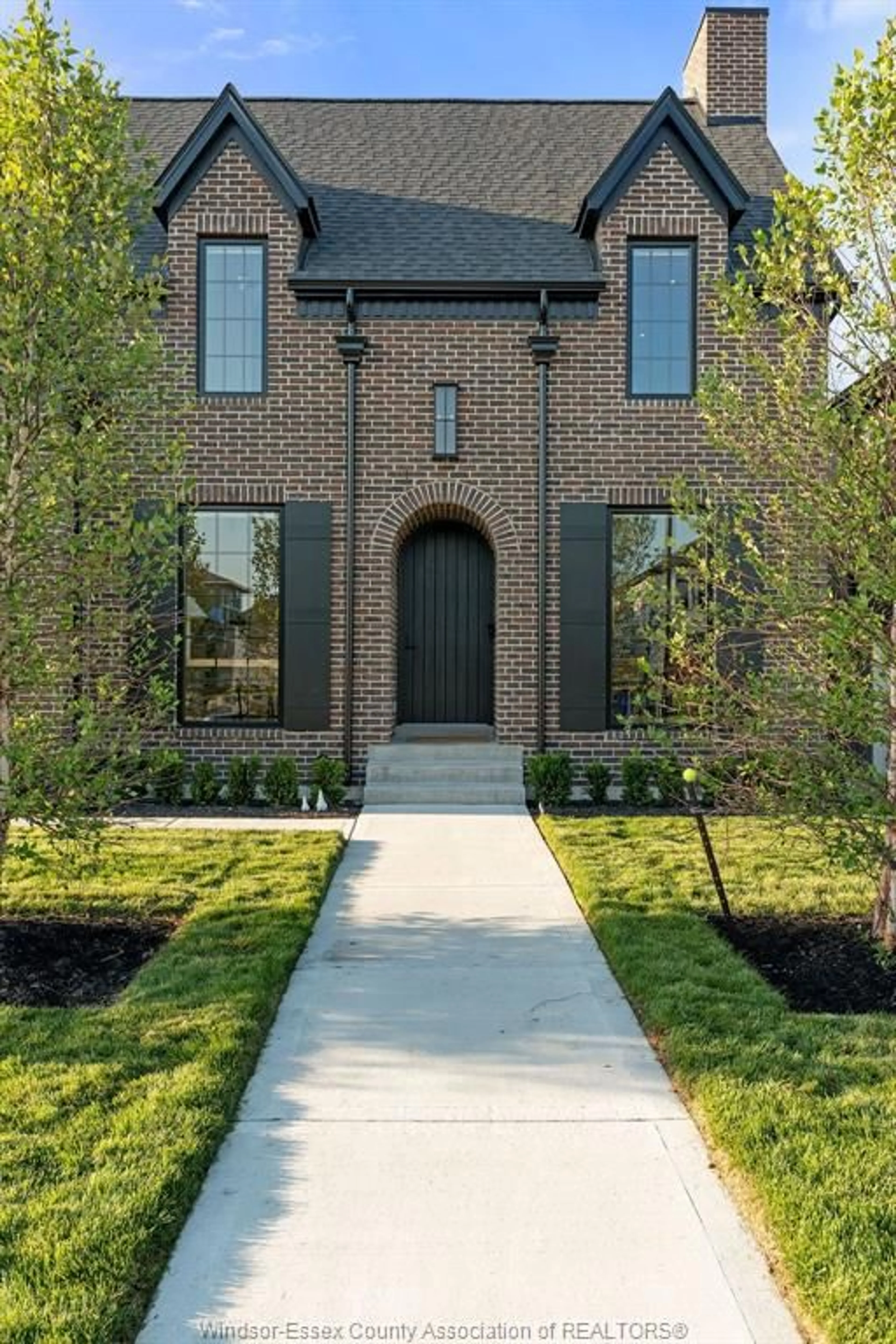 Home with brick exterior material, street for 3901 LASALLE WOODS, LaSalle Ontario N9H 0C1