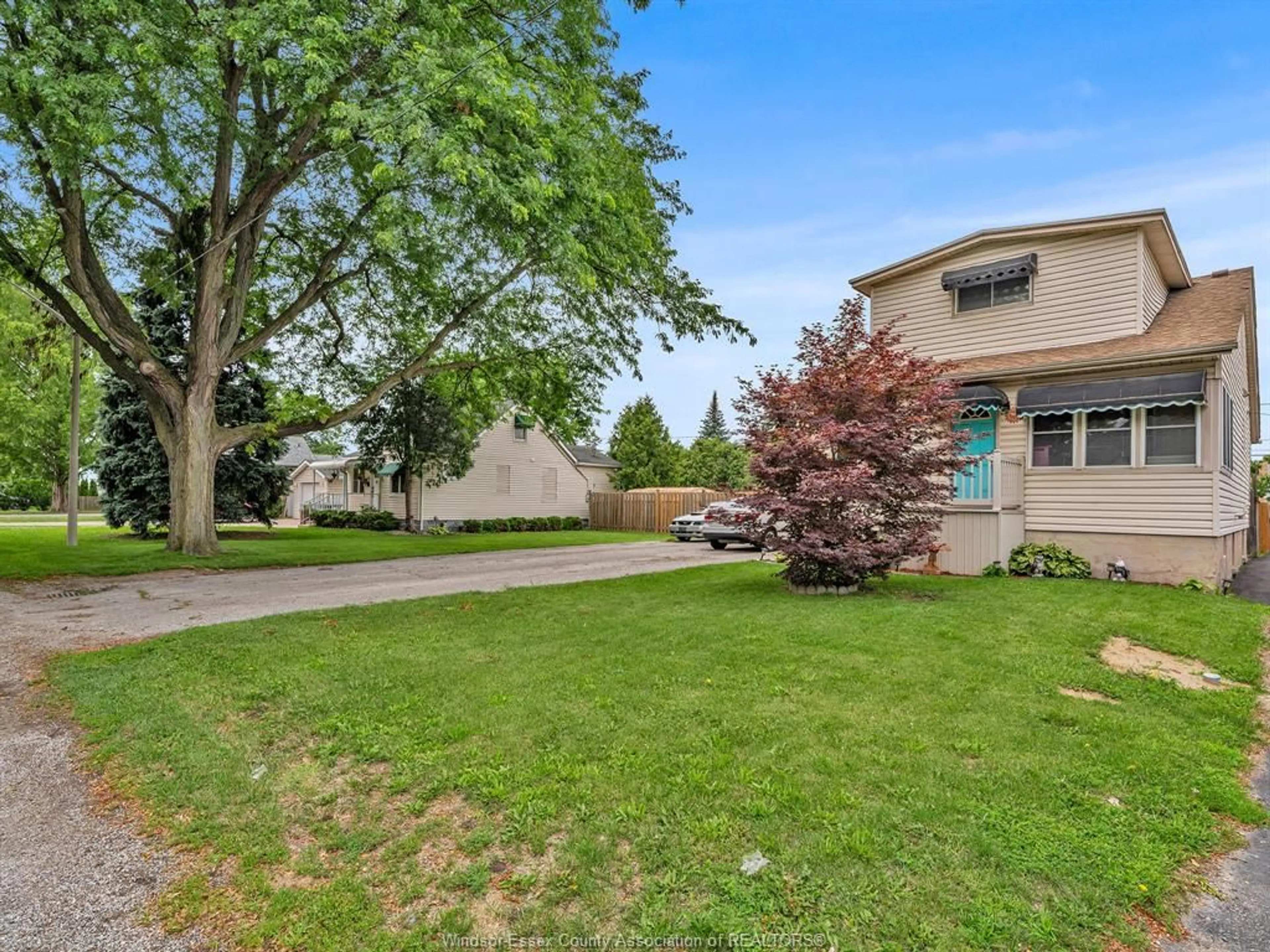 Unknown for 636 STANLEY, Windsor Ontario N8X 3B2