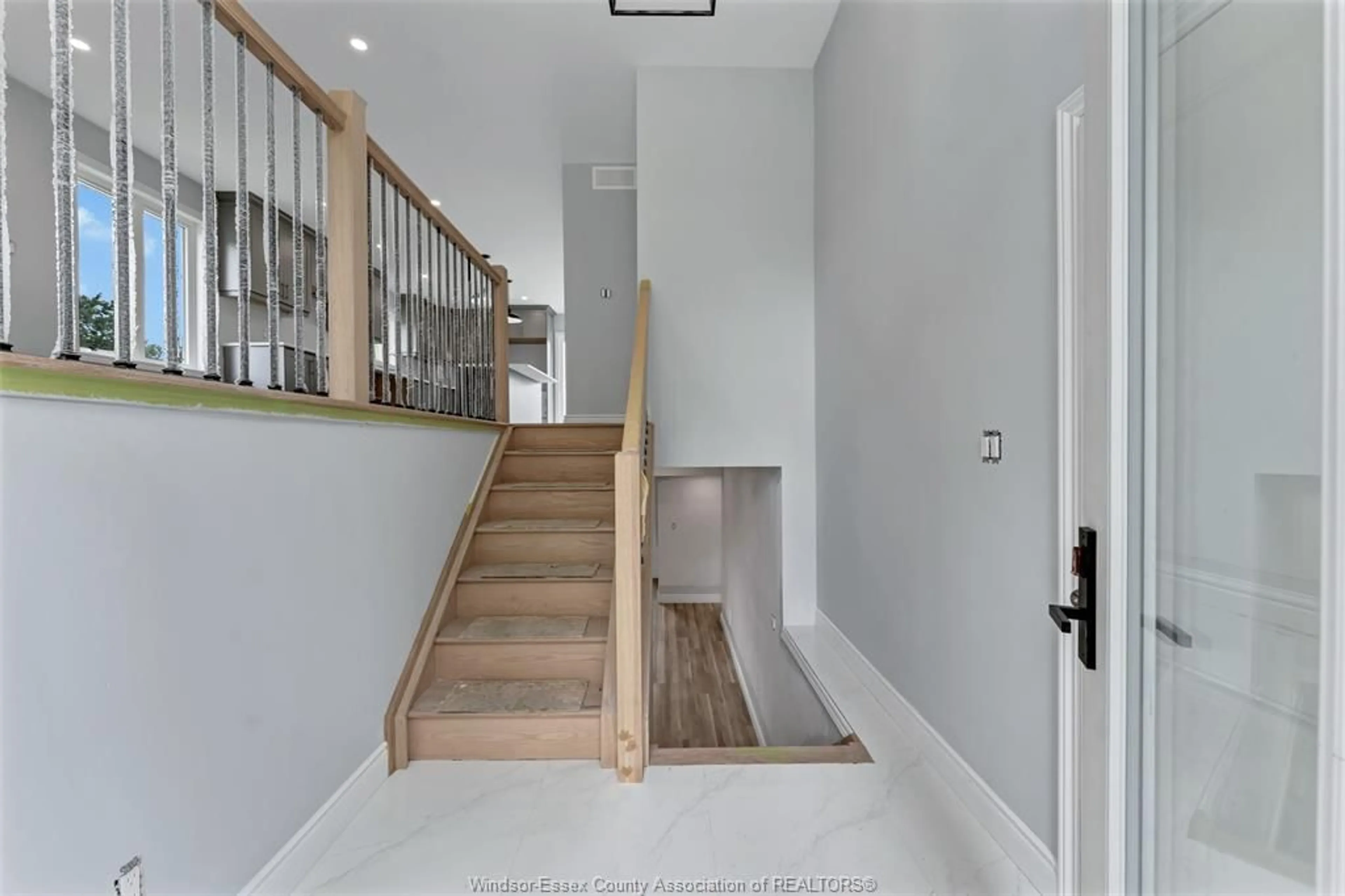 Unknown for 1505 MICHIGAN AVE., LaSalle Ontario N9J 2G7