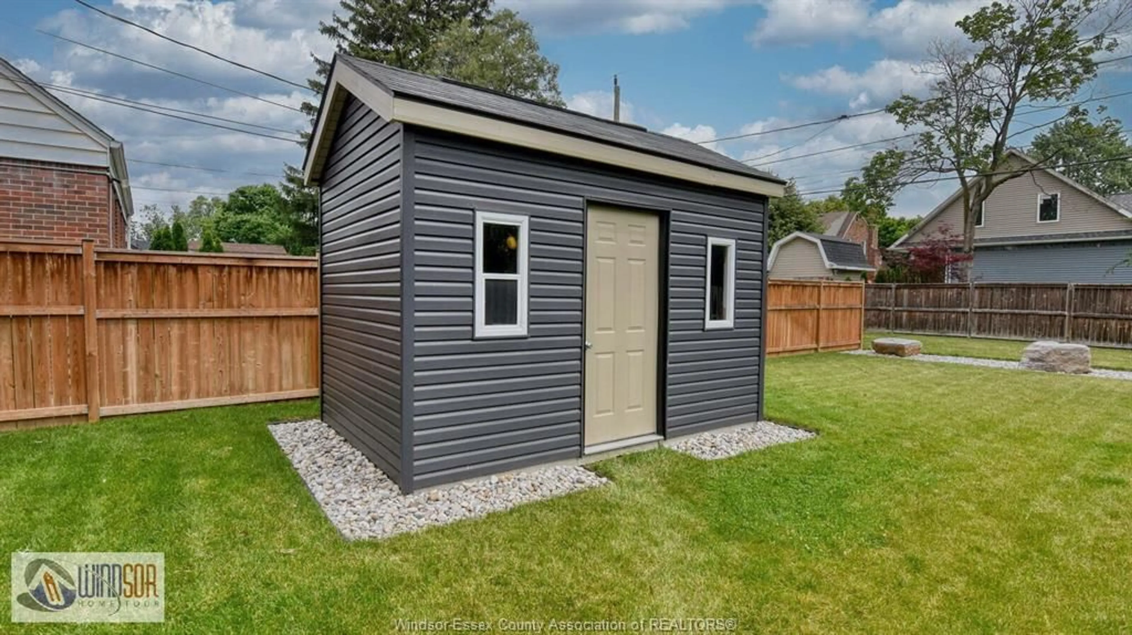 Shed for 2332 MOY Ave, Windsor Ontario N8W 2M8