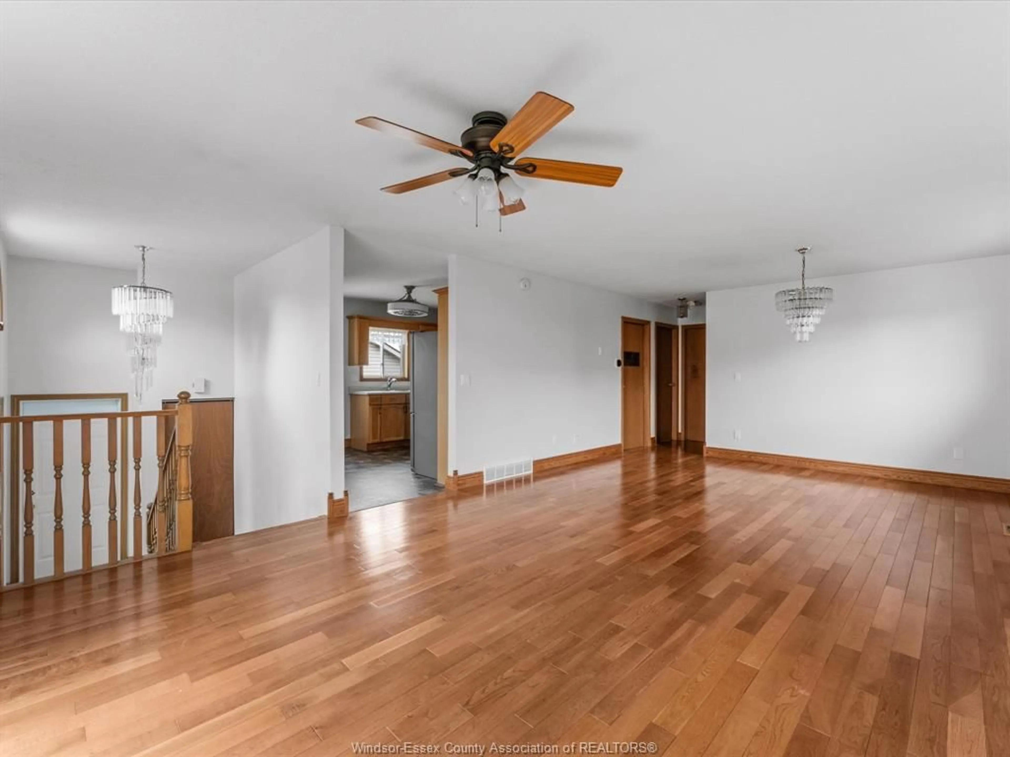 A pic of a room for 1553 BLAIRWOOD Cres, Windsor Ontario N8W 5M6