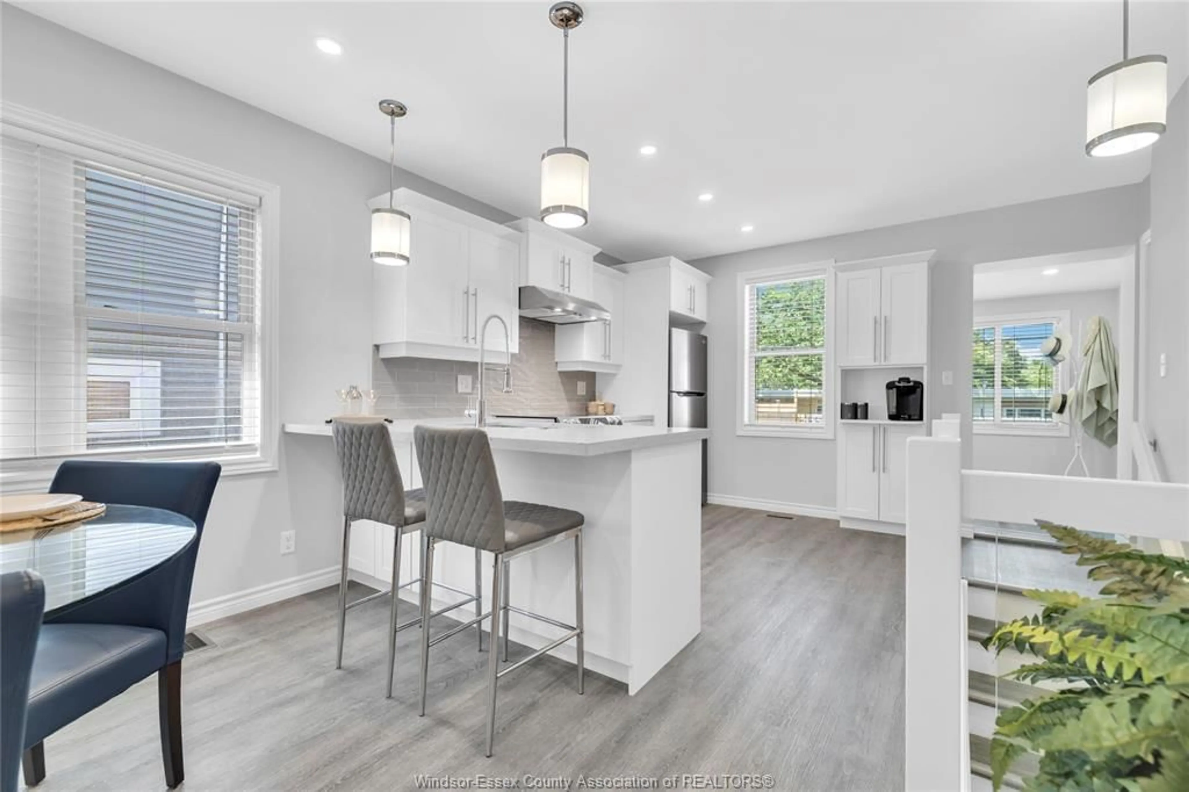 Open concept kitchen, unknown for 1209 CURRY Ave, Windsor Ontario N9B 2C8