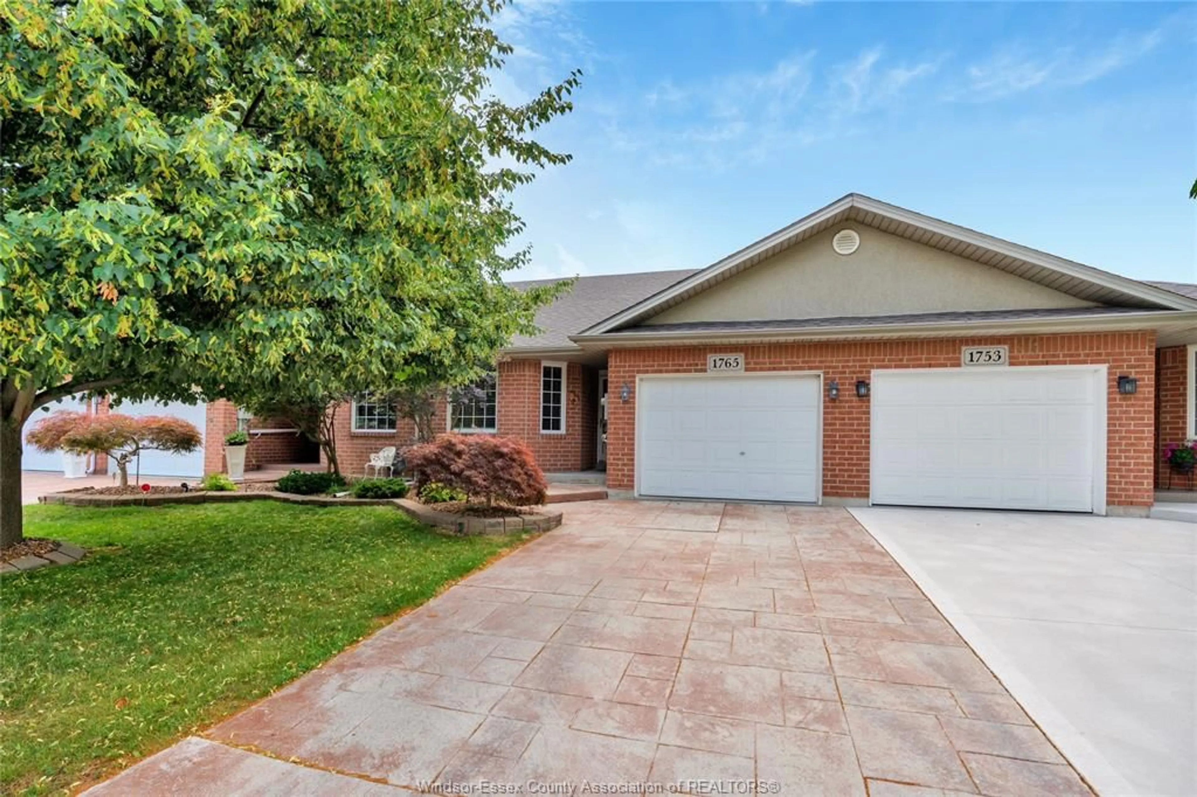 Home with brick exterior material, street for 1765 QUESTA, Windsor Ontario N8P 1M5