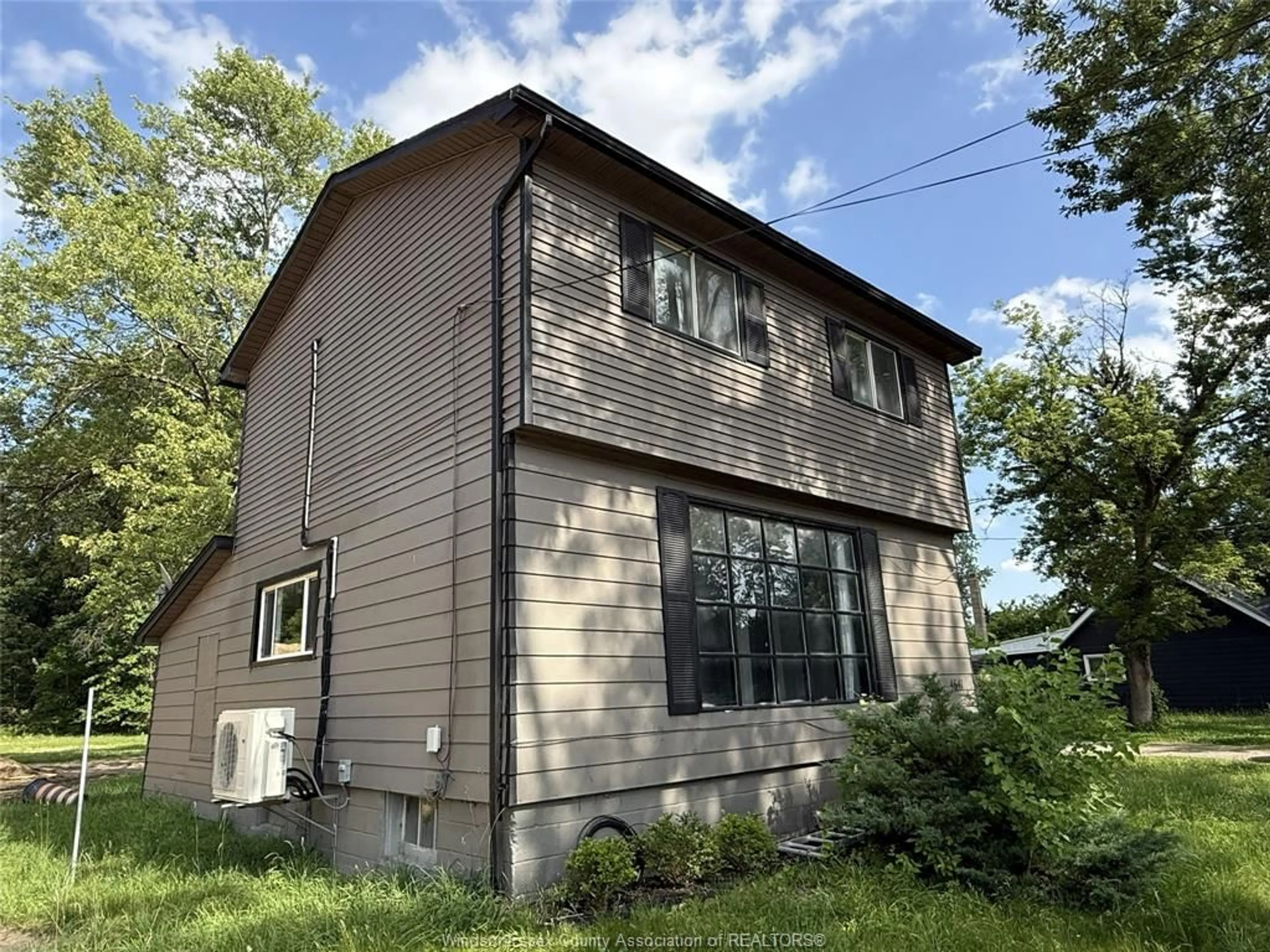 Shed for 4641 MALDEN Rd, Windsor Ontario N9E 3T4