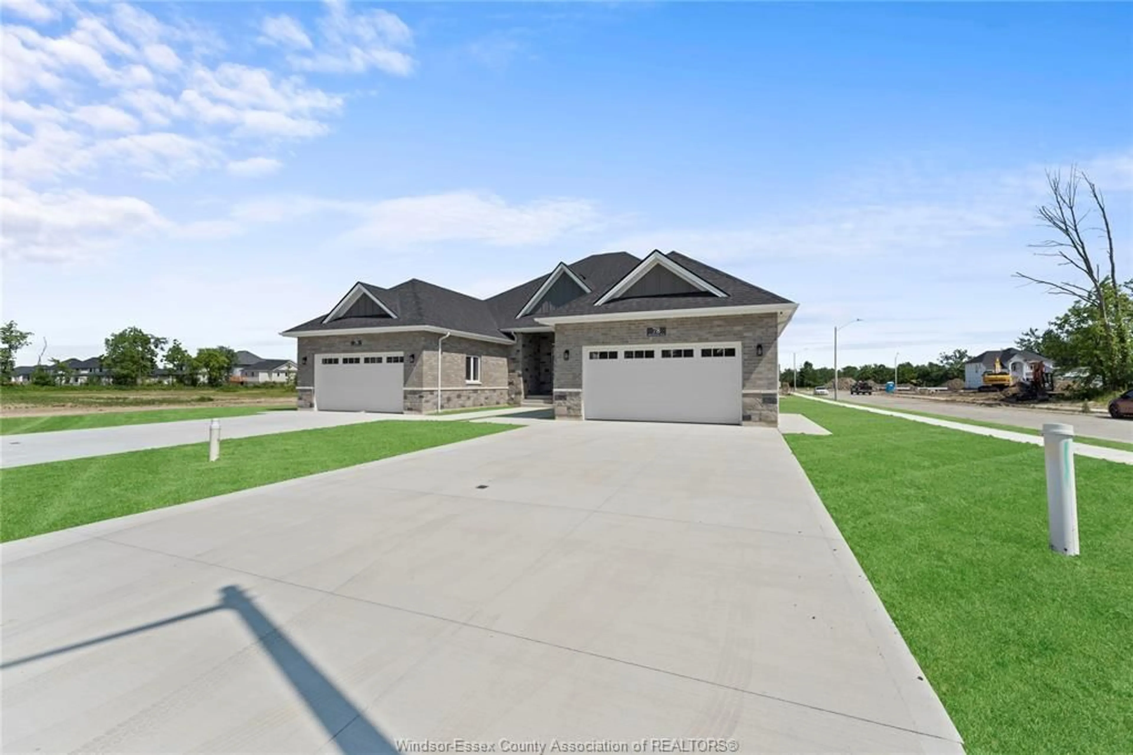 A pic from outside/outdoor area/front of a property/back of a property/a pic from drone, street for 62 Redwood Ave, Cottam Ontario N0R 1B0