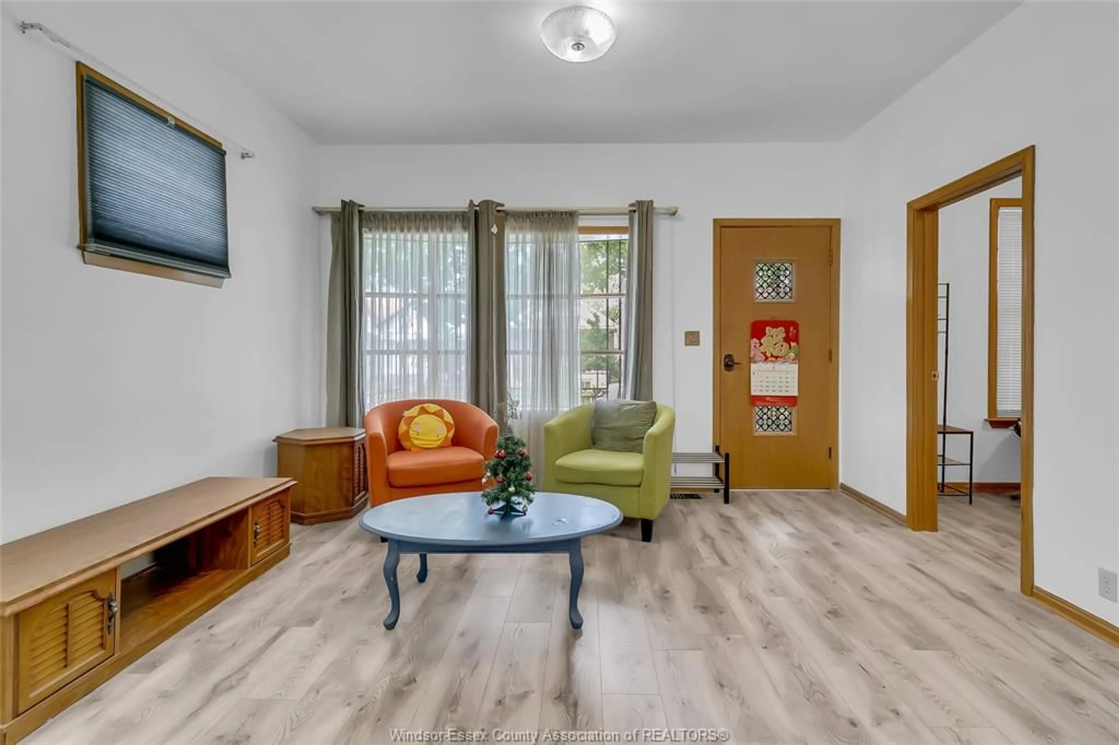 Living room with furniture, unknown for 383 MCEWAN, Windsor Ontario N9B 2E5