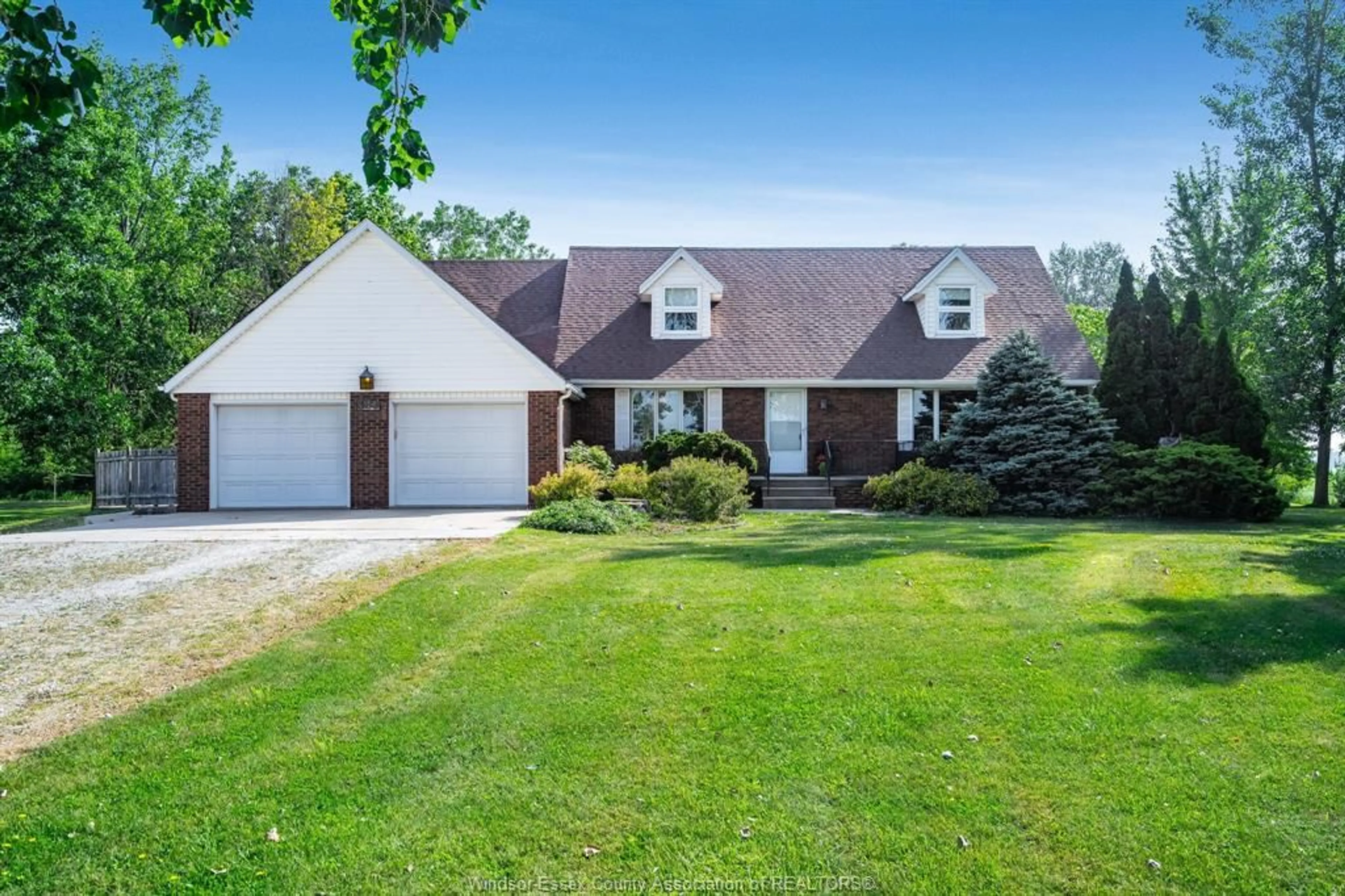 Unknown for 383 South Talbot Rd, Kingsville Ontario N8M 2X5