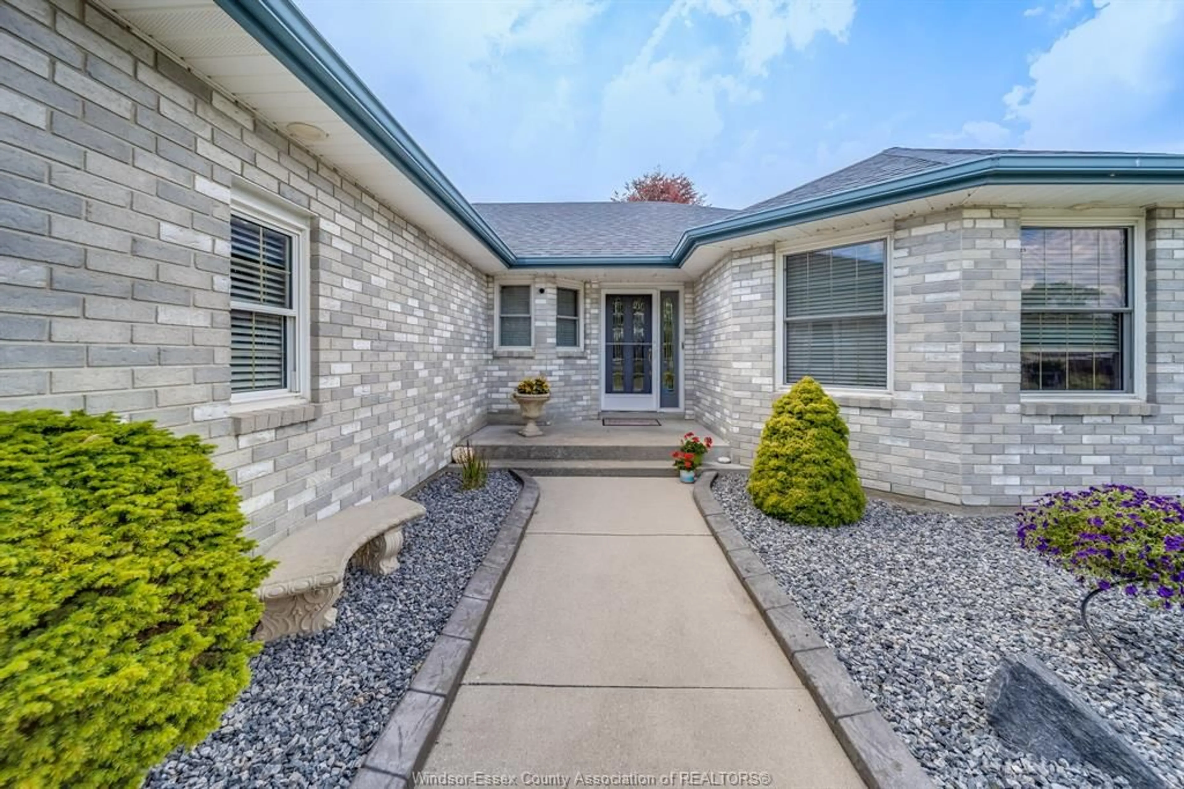 Home with brick exterior material, street for 314 MENARD, LaSalle Ontario N9J 1C4