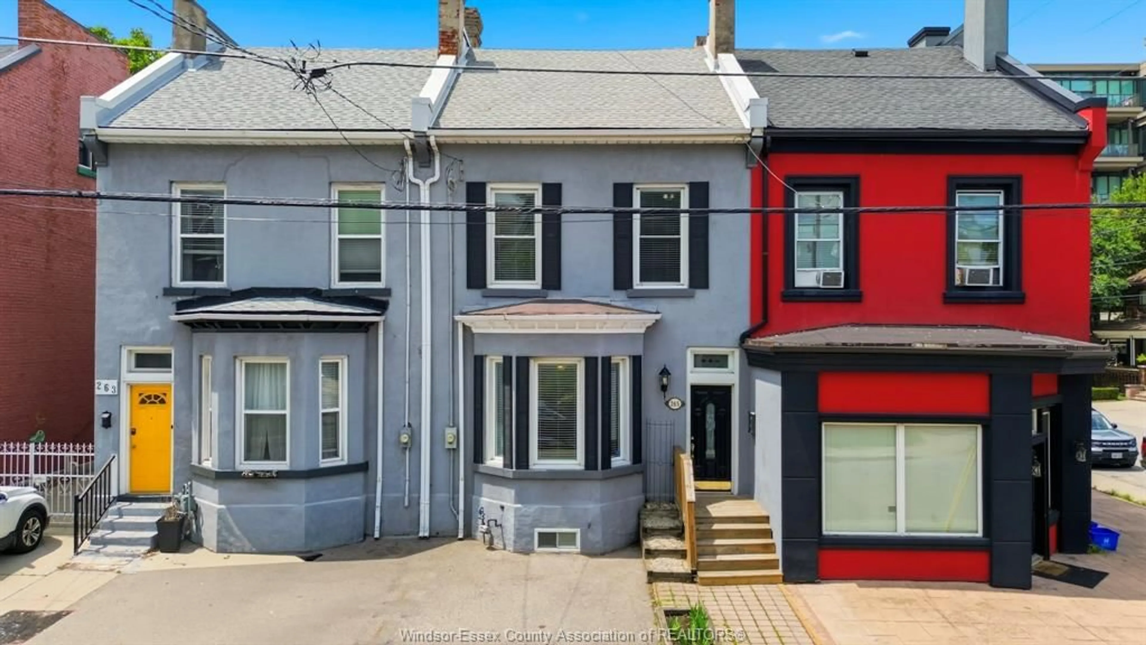 A pic from outside/outdoor area/front of a property/back of a property/a pic from drone, street for 265 MACNAB St, Hamilton Ontario L8L 1K2