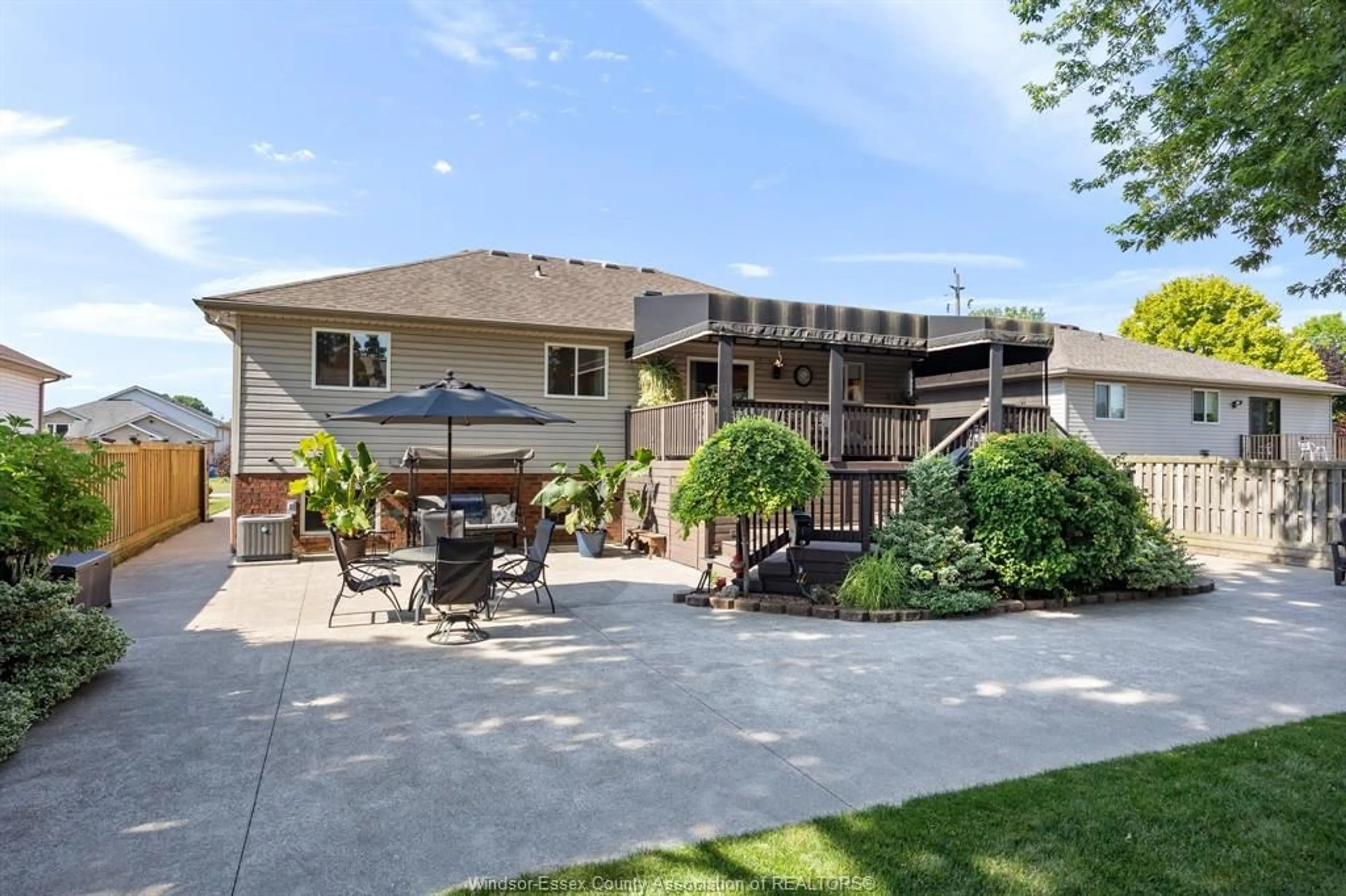 Patio, street for 315 FIELDS, LaSalle Ontario N9J 3S6