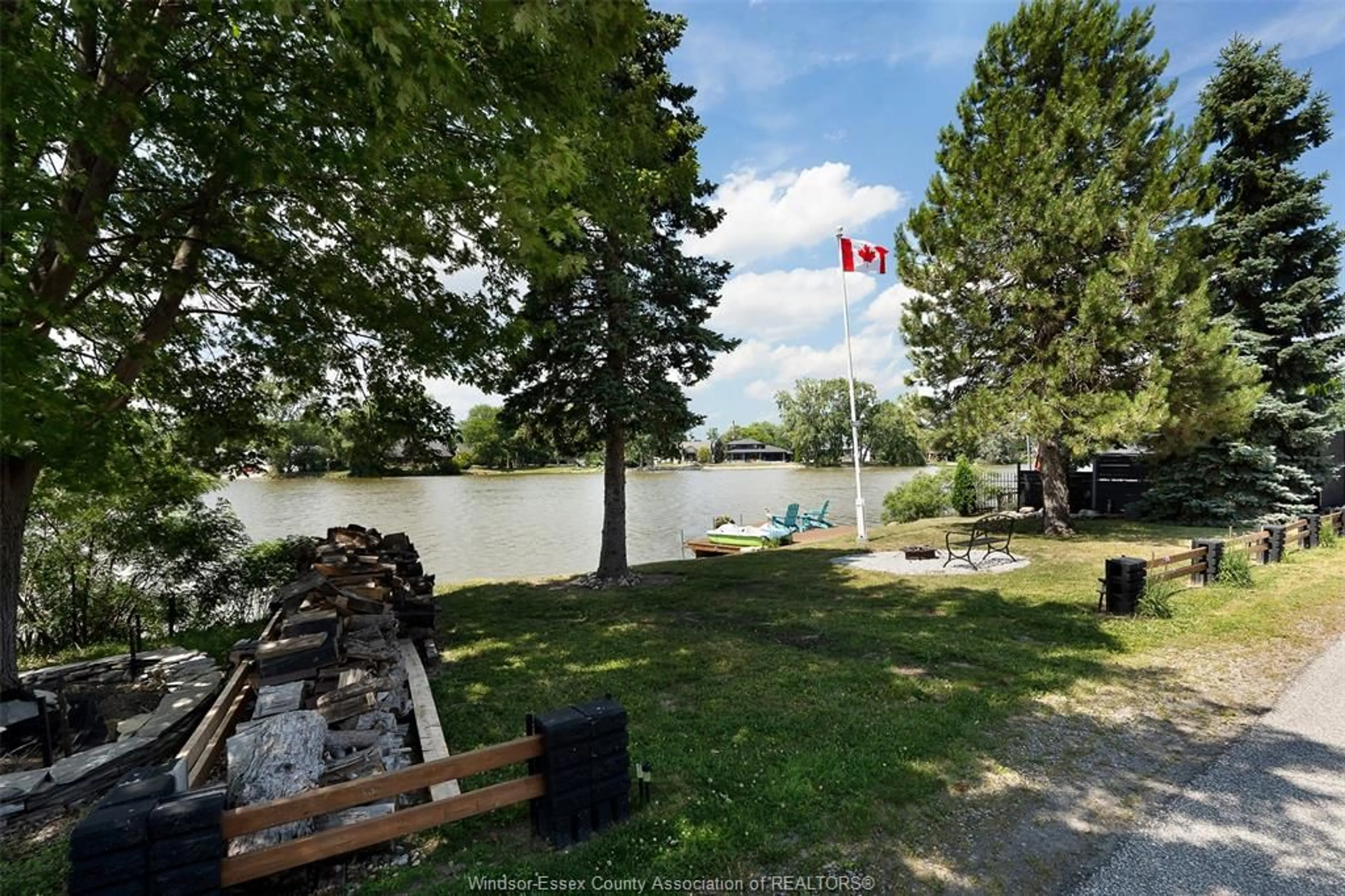 Unknown for 165 SOUTH RIVERVIEW St, Amherstburg Ontario N9V 3R3