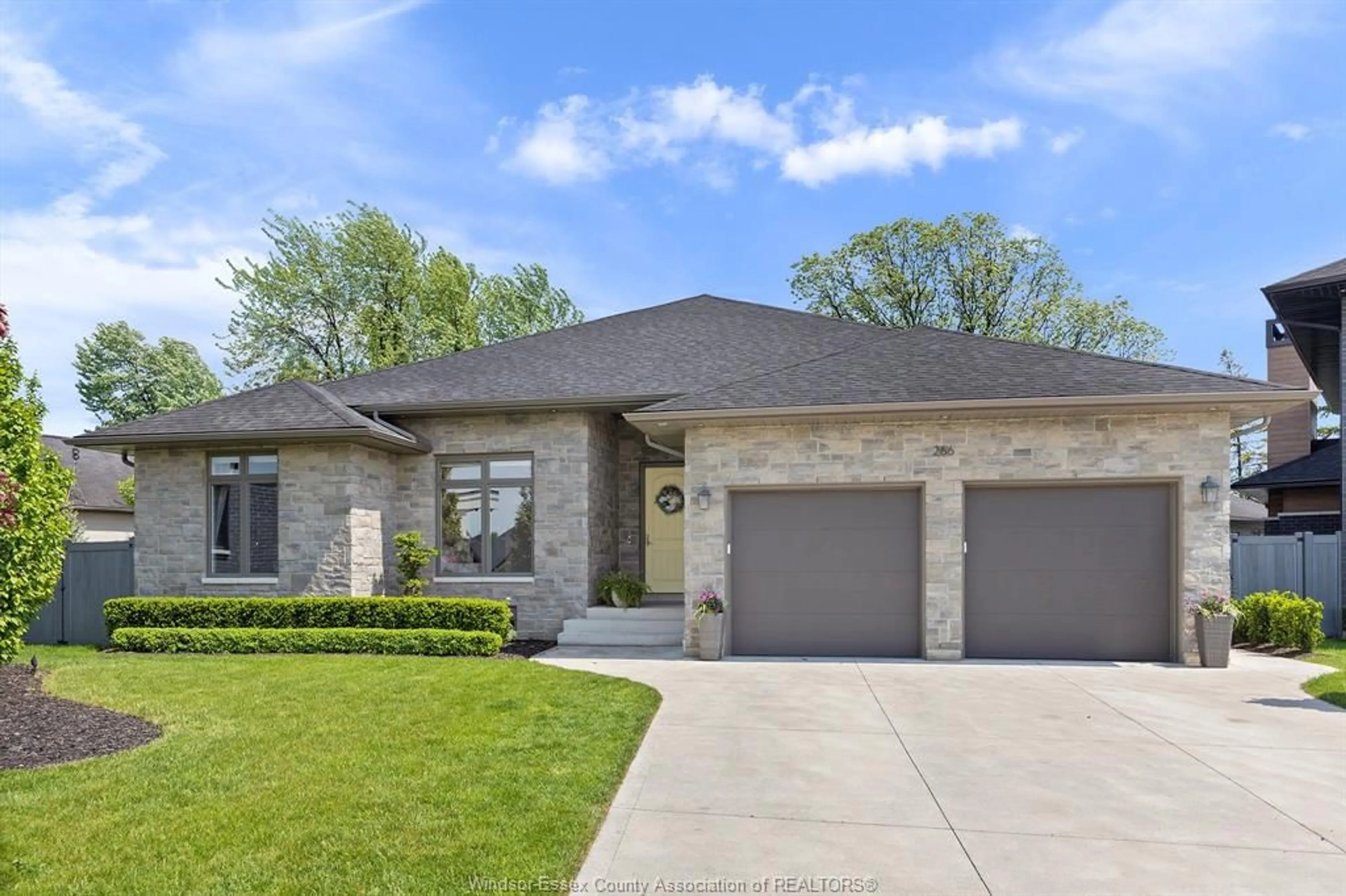 Home with brick exterior material, street for 266 XAVIER Cir, Lakeshore Ontario N8N 0J3