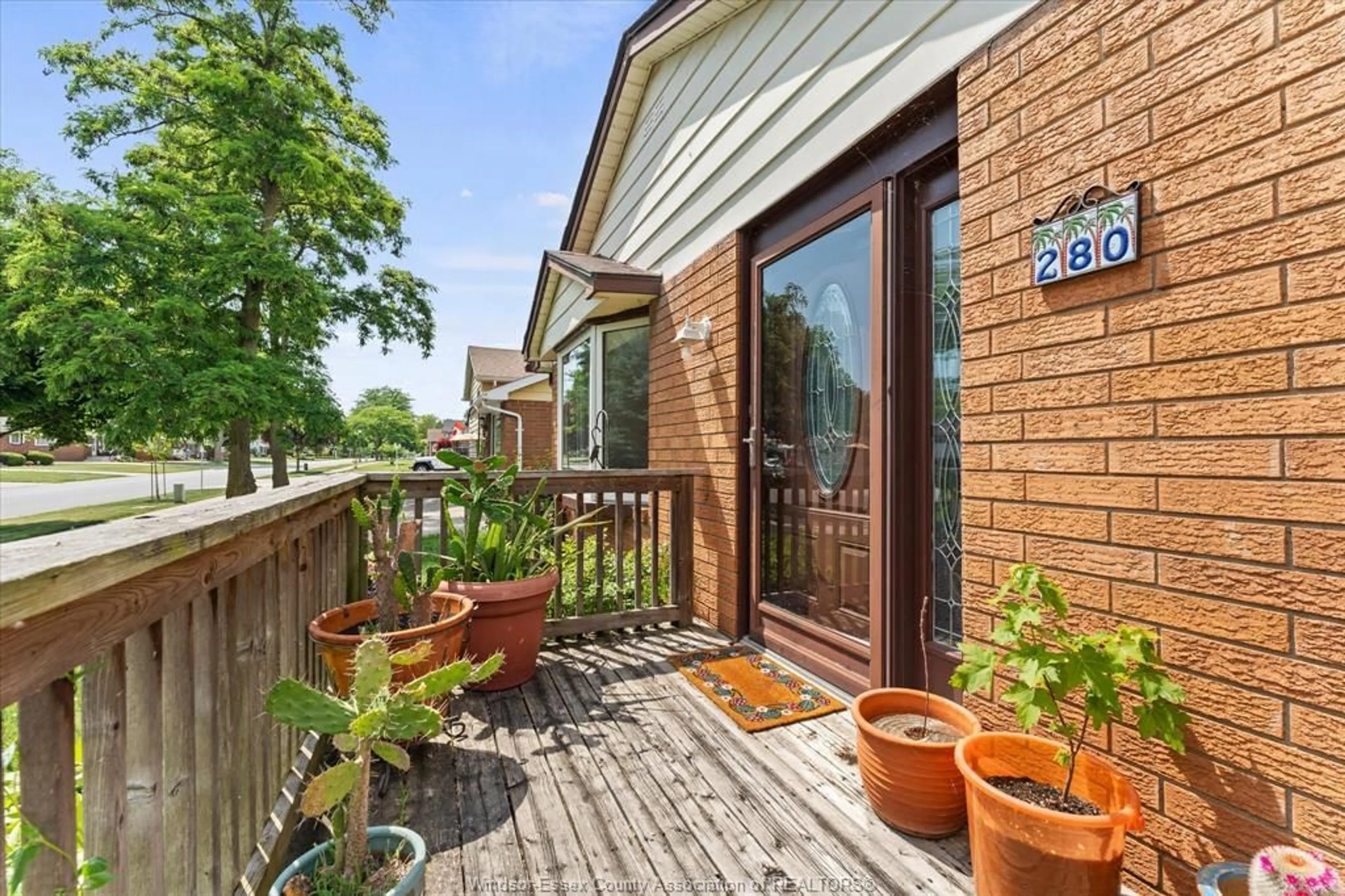 Patio, street for 280 PICKERING, Amherstburg Ontario N9V 1R6