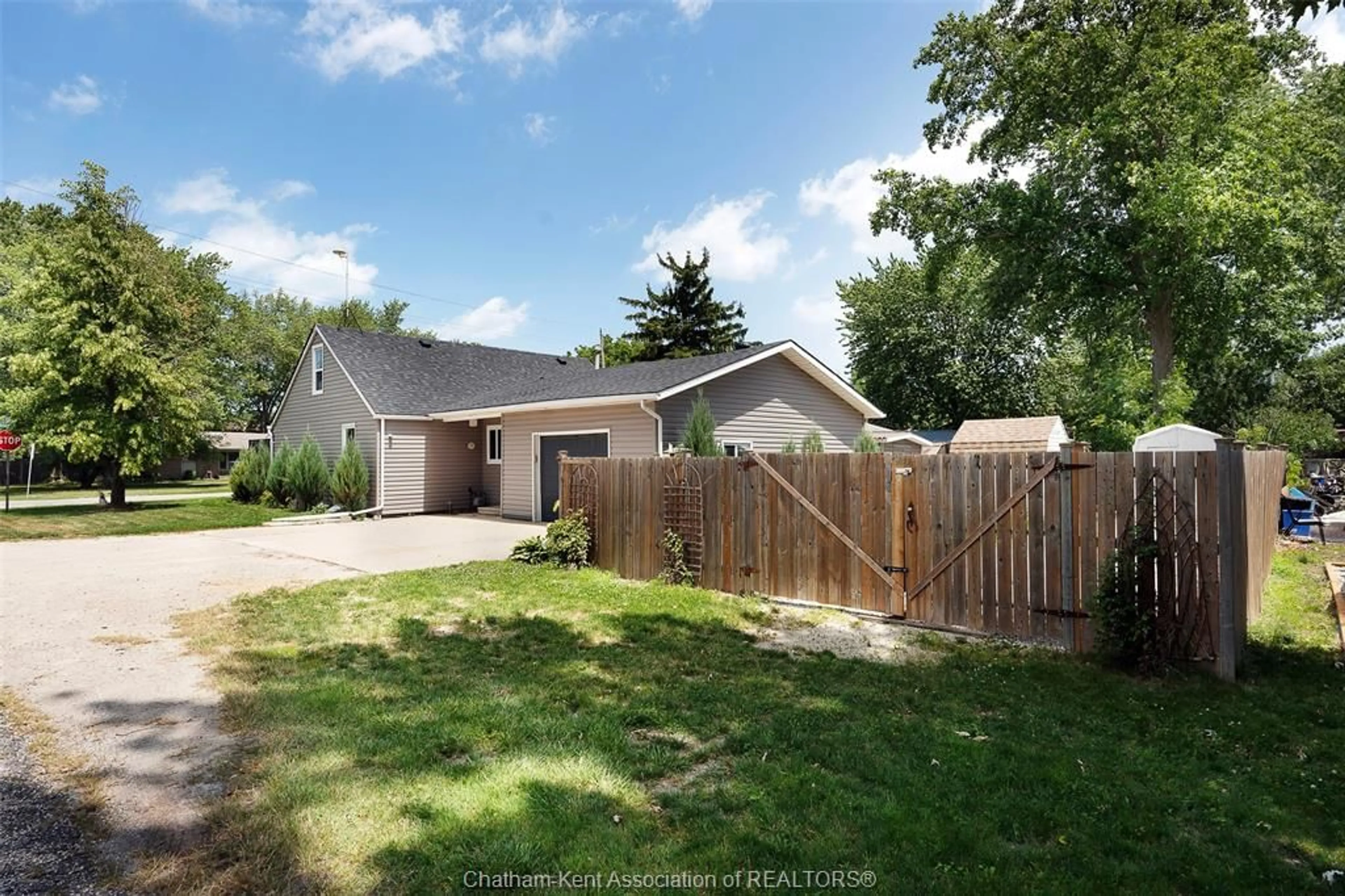 A pic from outside/outdoor area/front of a property/back of a property/a pic from drone, street for 430 Broadway St, Belle River Ontario N0R 1A0
