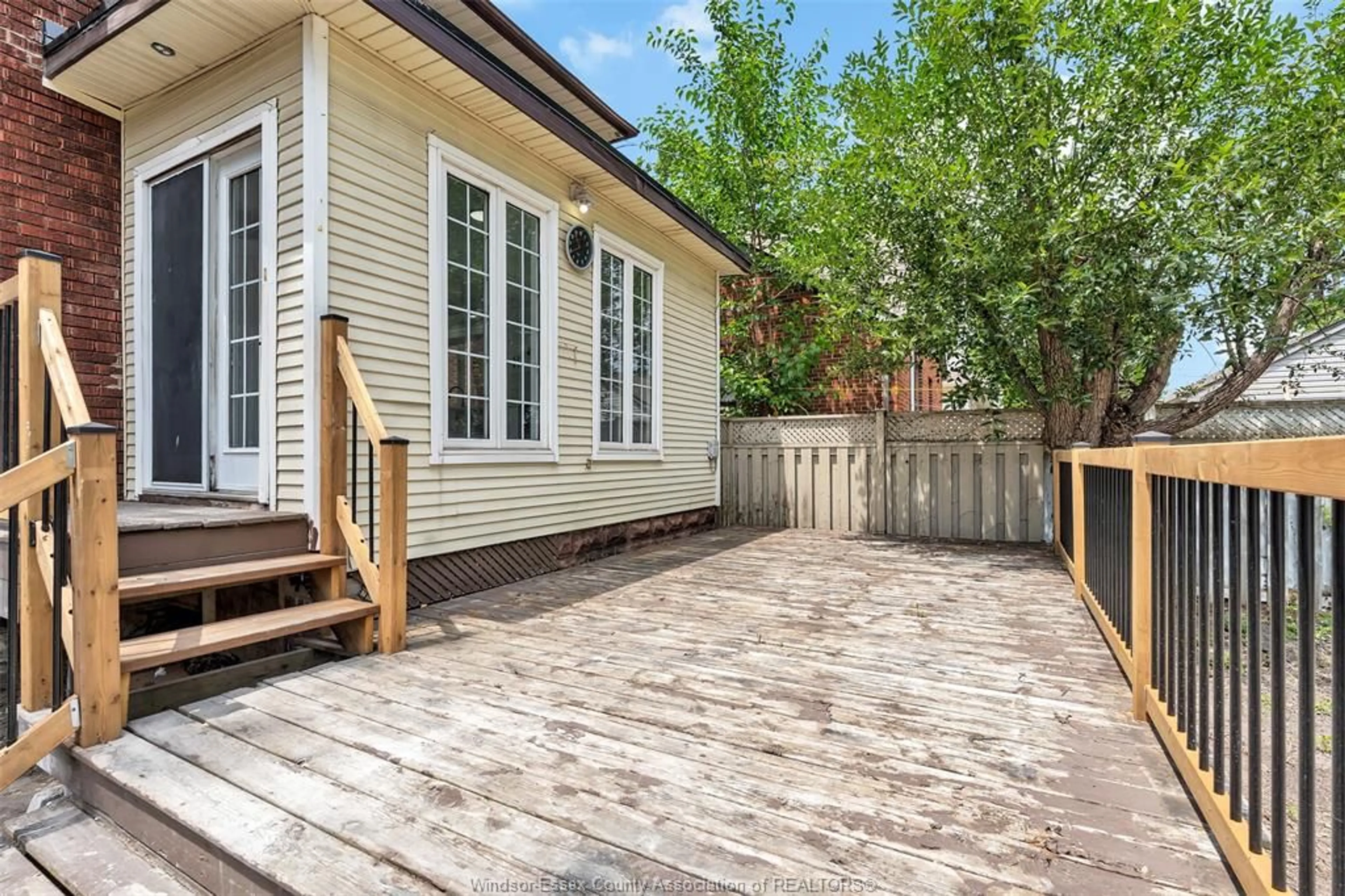 Patio, street for 2390 PRINCESS Ave, Windsor Ontario N8T 1V1