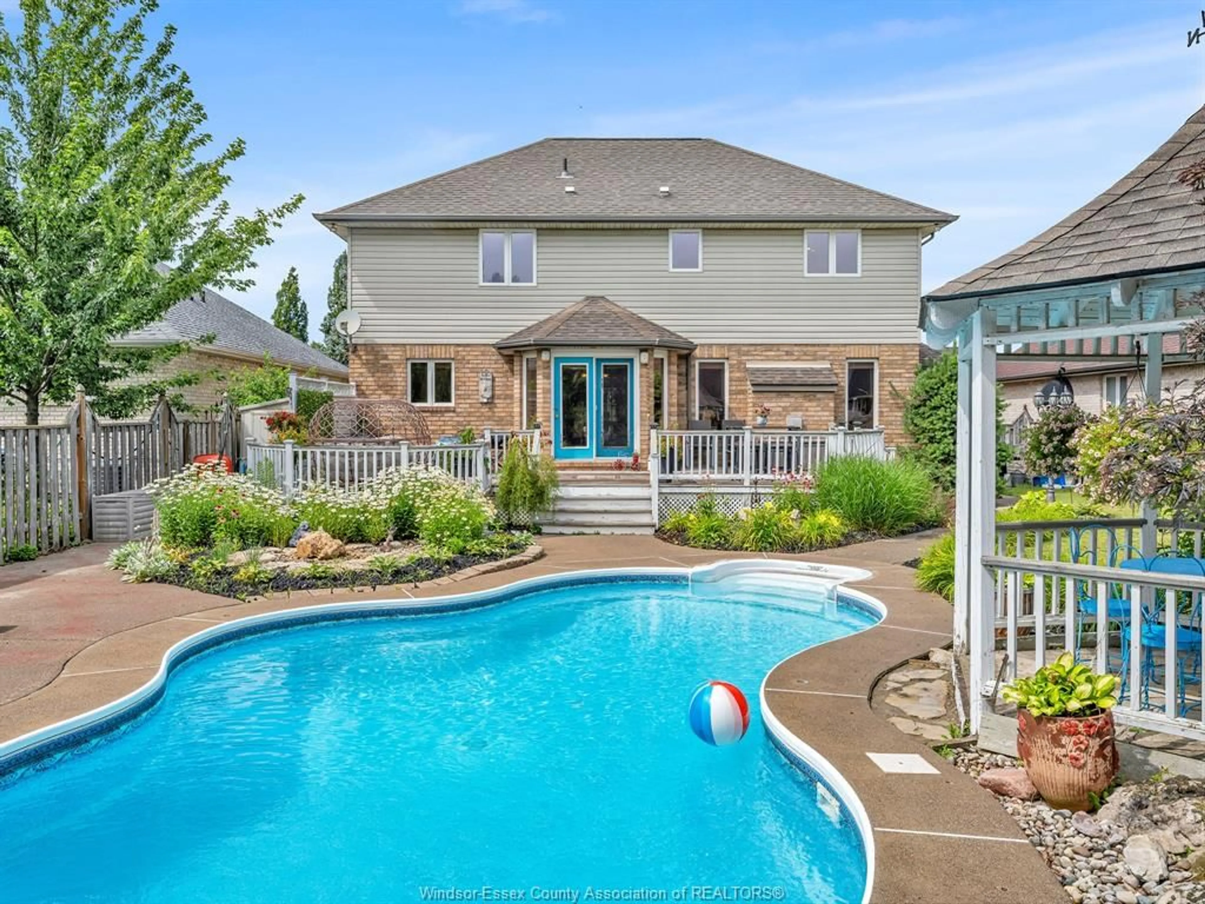 Pool for 619 WRIGHT Lane, Lakeshore Ontario N8L 1A2