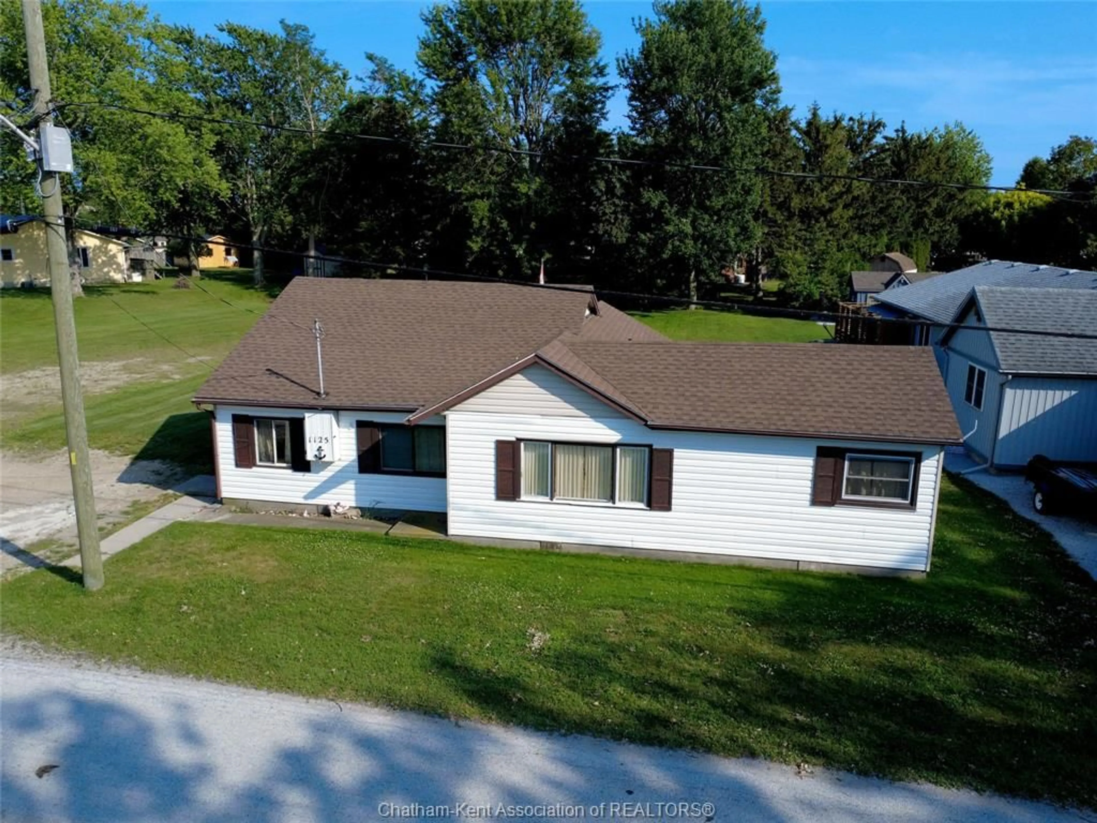 A pic from outside/outdoor area/front of a property/back of a property/a pic from drone, unknown for 1125 Kerr Ave, Erieau Ontario N0P 1A0