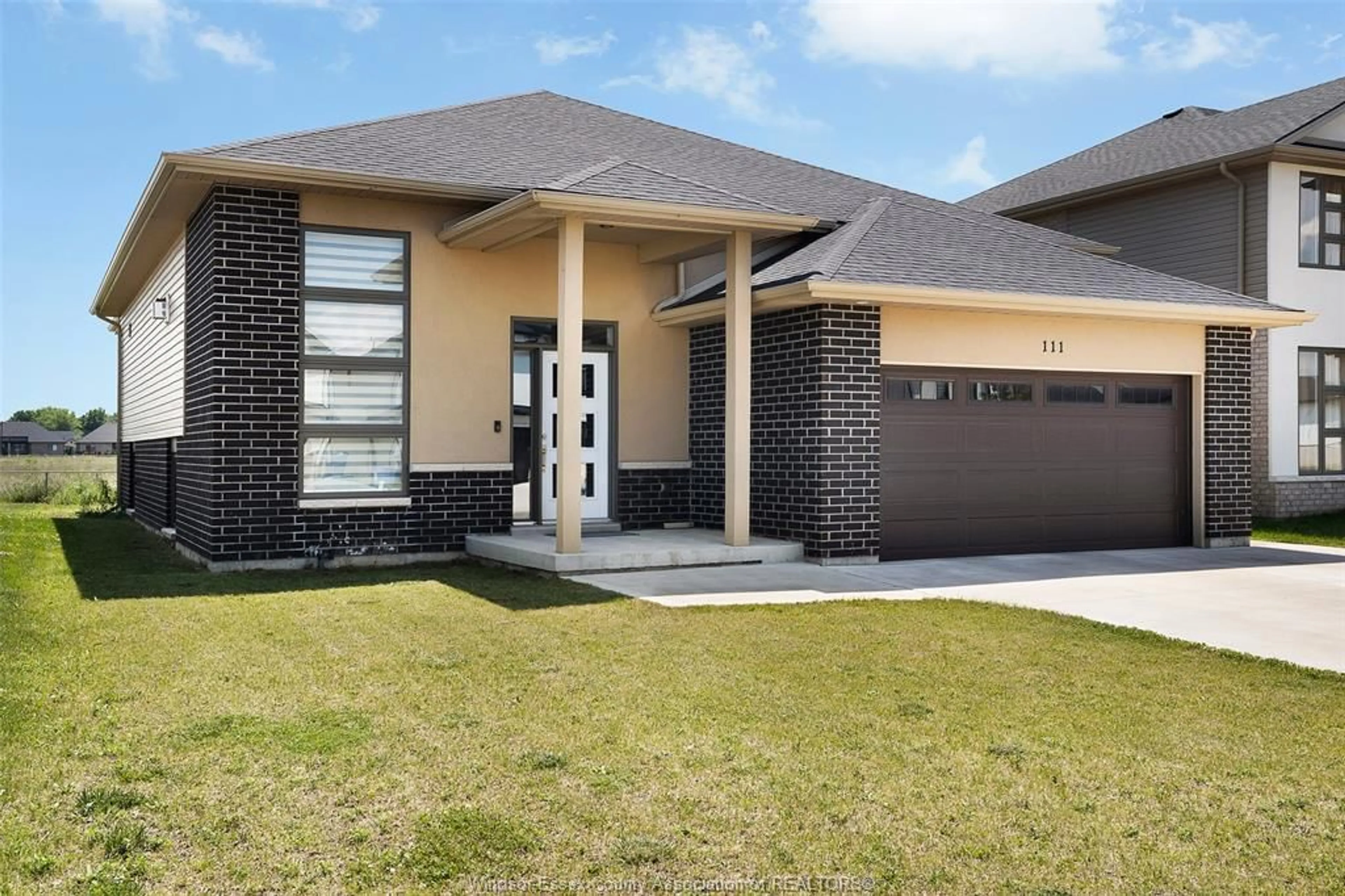 Home with brick exterior material, street for 111 KINGSBRIDGE Dr, Amherstburg Ontario N9V 0G3