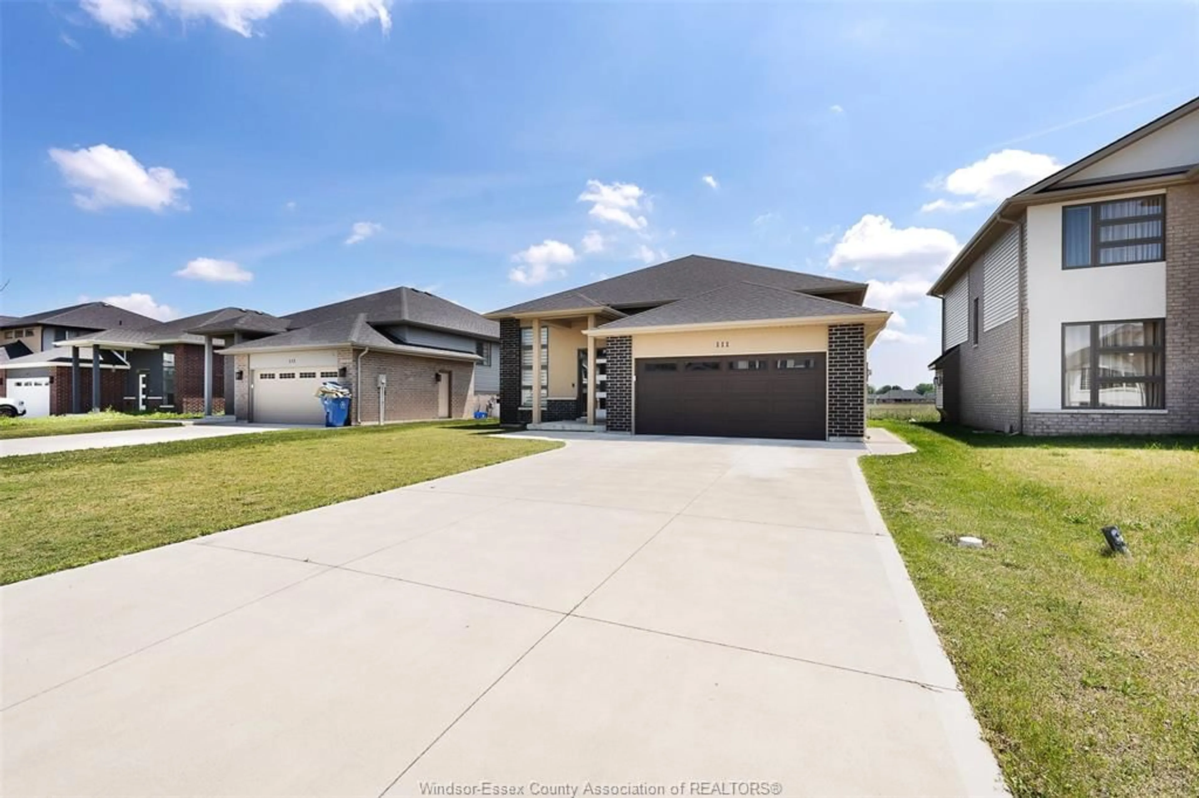 Unknown for 111 KINGSBRIDGE Dr, Amherstburg Ontario N9V 0G3