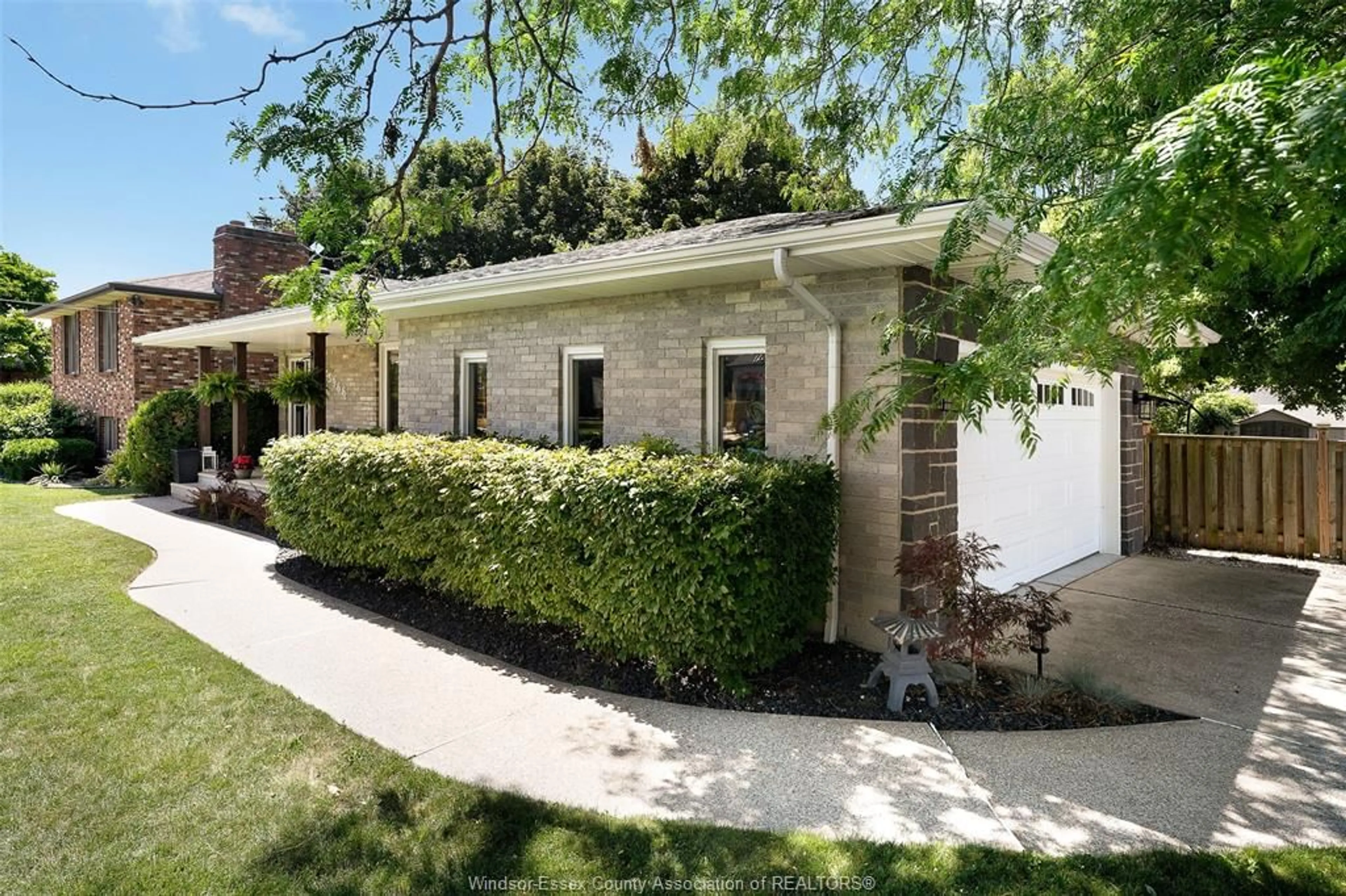 Home with brick exterior material, street for 3966 CONCESSION RD 3, Amherstburg Ontario N9V 2Y9