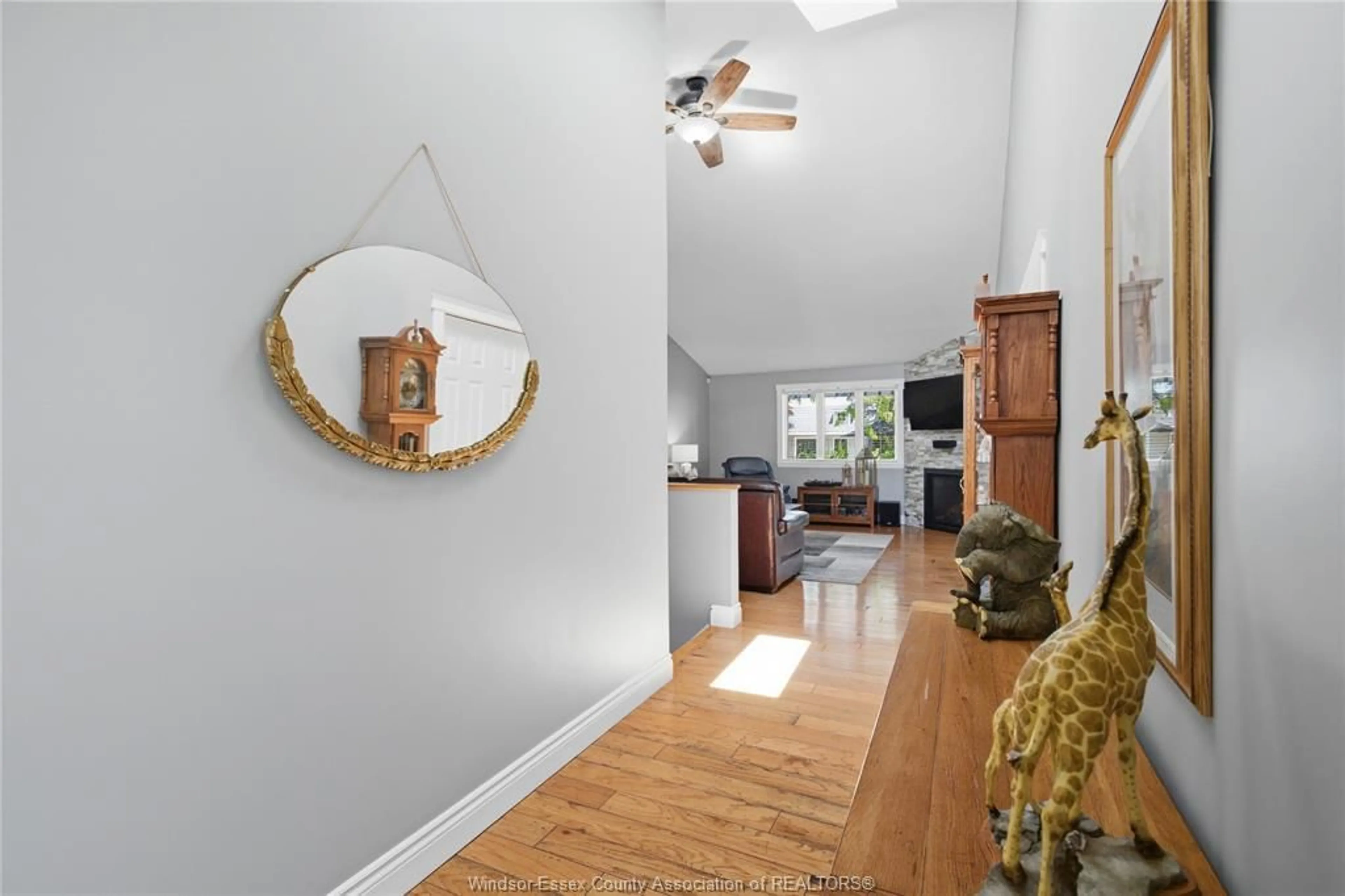 Unknown for 66 TOWNSVIEW Crt, Essex Ontario N8M 3E3