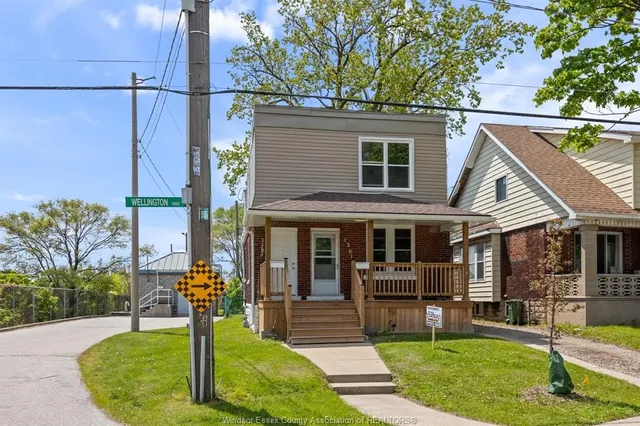1381-83 WELLINGTON, Windsor 2