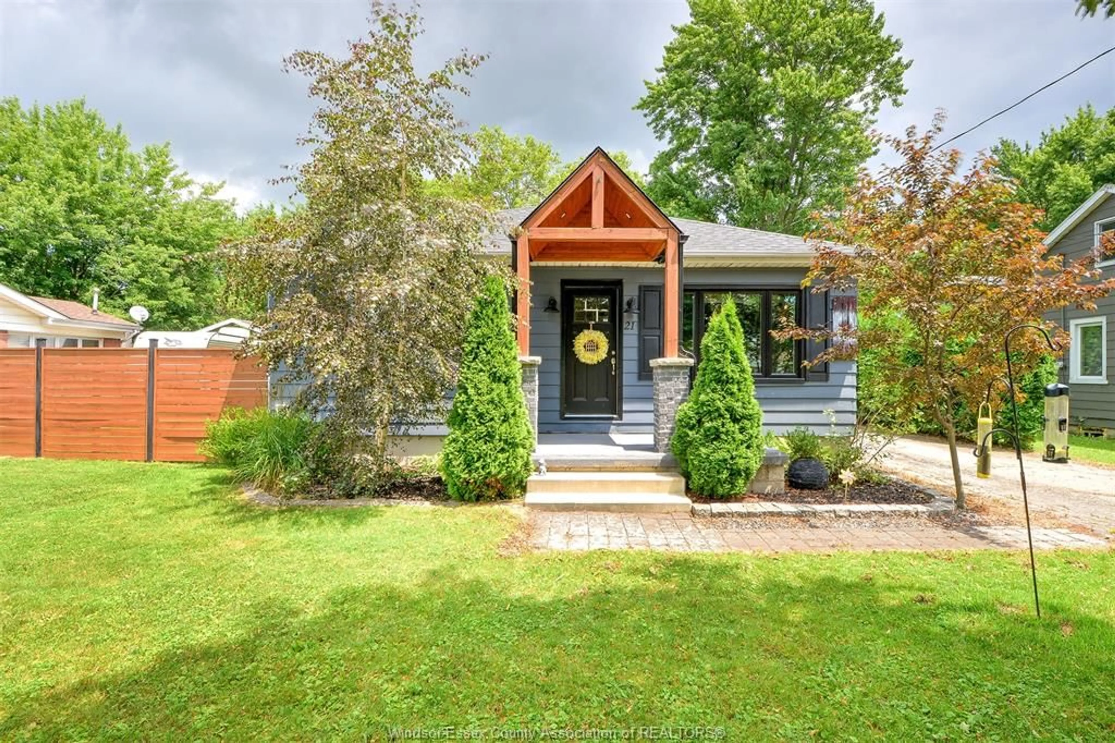 Unknown for 21 ELLA St, Tilbury Ontario N0P 2L0