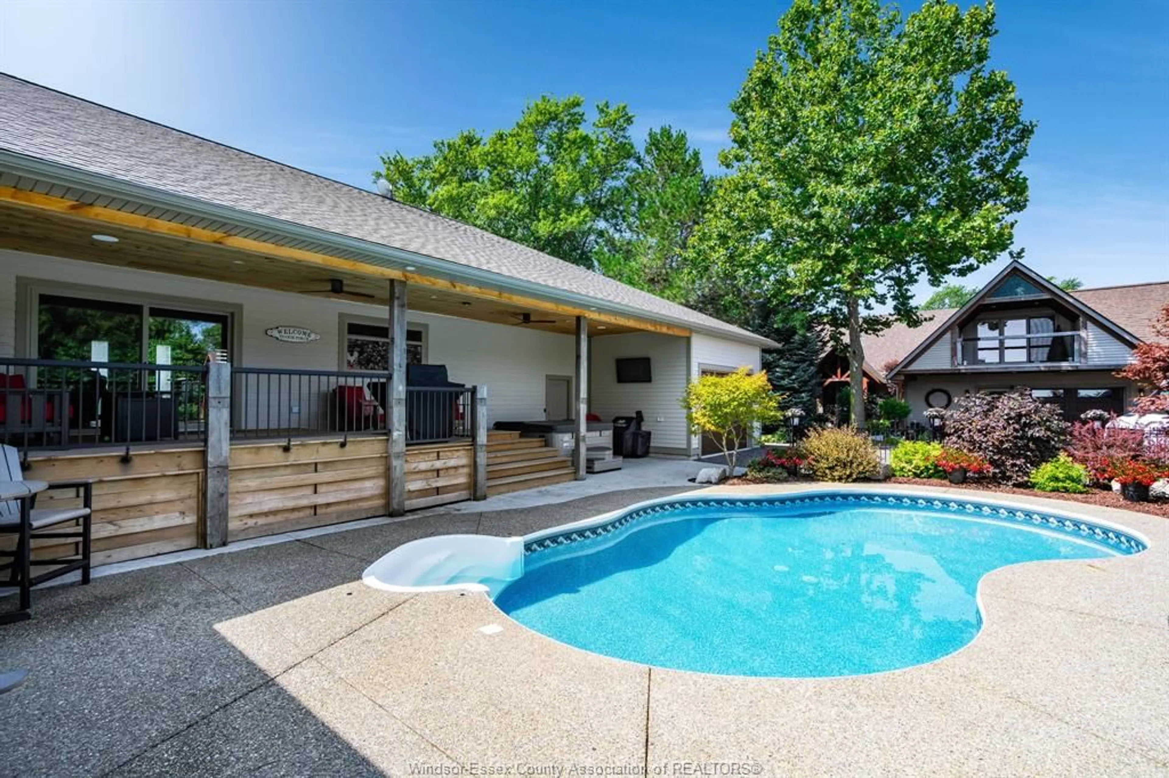 Pool for 1568 Gore Rd, Harrow Ontario N0R 1G0
