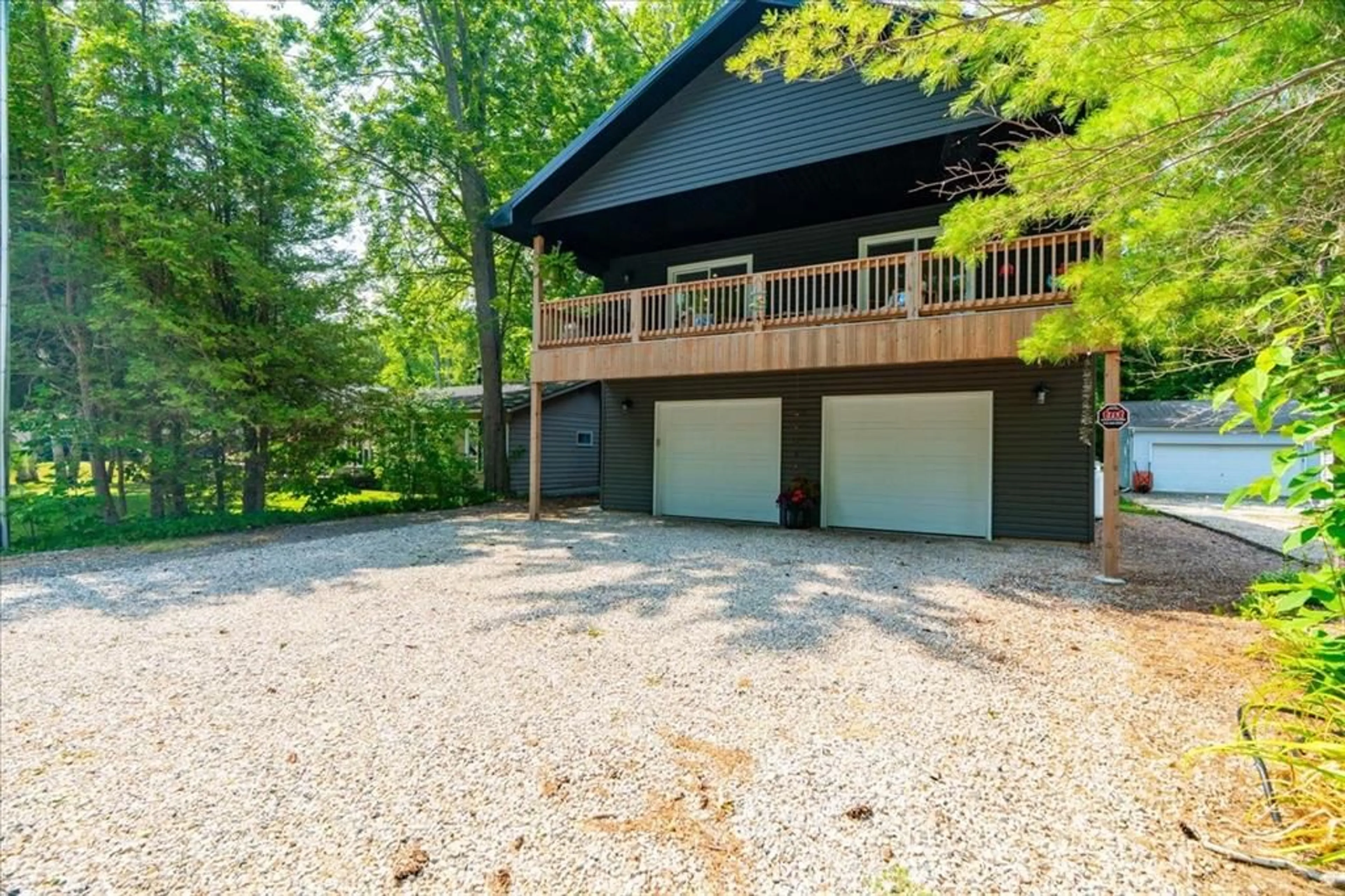 Unknown for 9904 LAKE Rd, Lambton Shores Ontario N0N 1J1