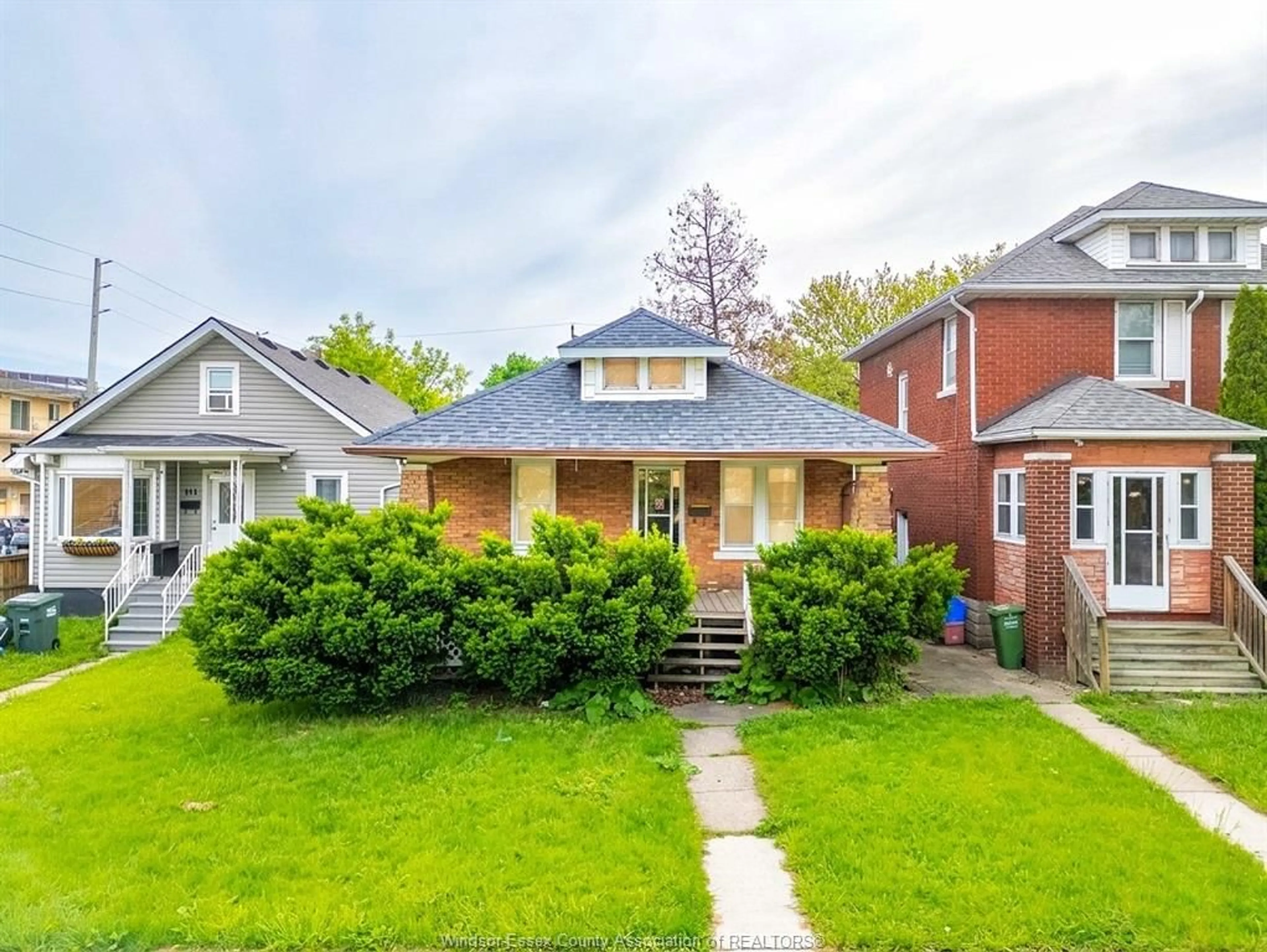 Home with brick exterior material, street for 543 RANKIN, Windsor Ontario N9B 2R6